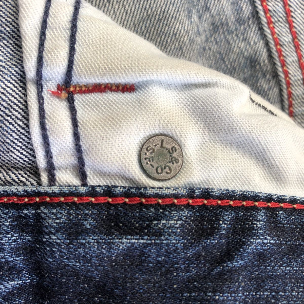 Levi's Vintage Clothing Vintage Thrashed Faded Levis Denim Pants Size US 34 / EU 50 - 14 Thumbnail