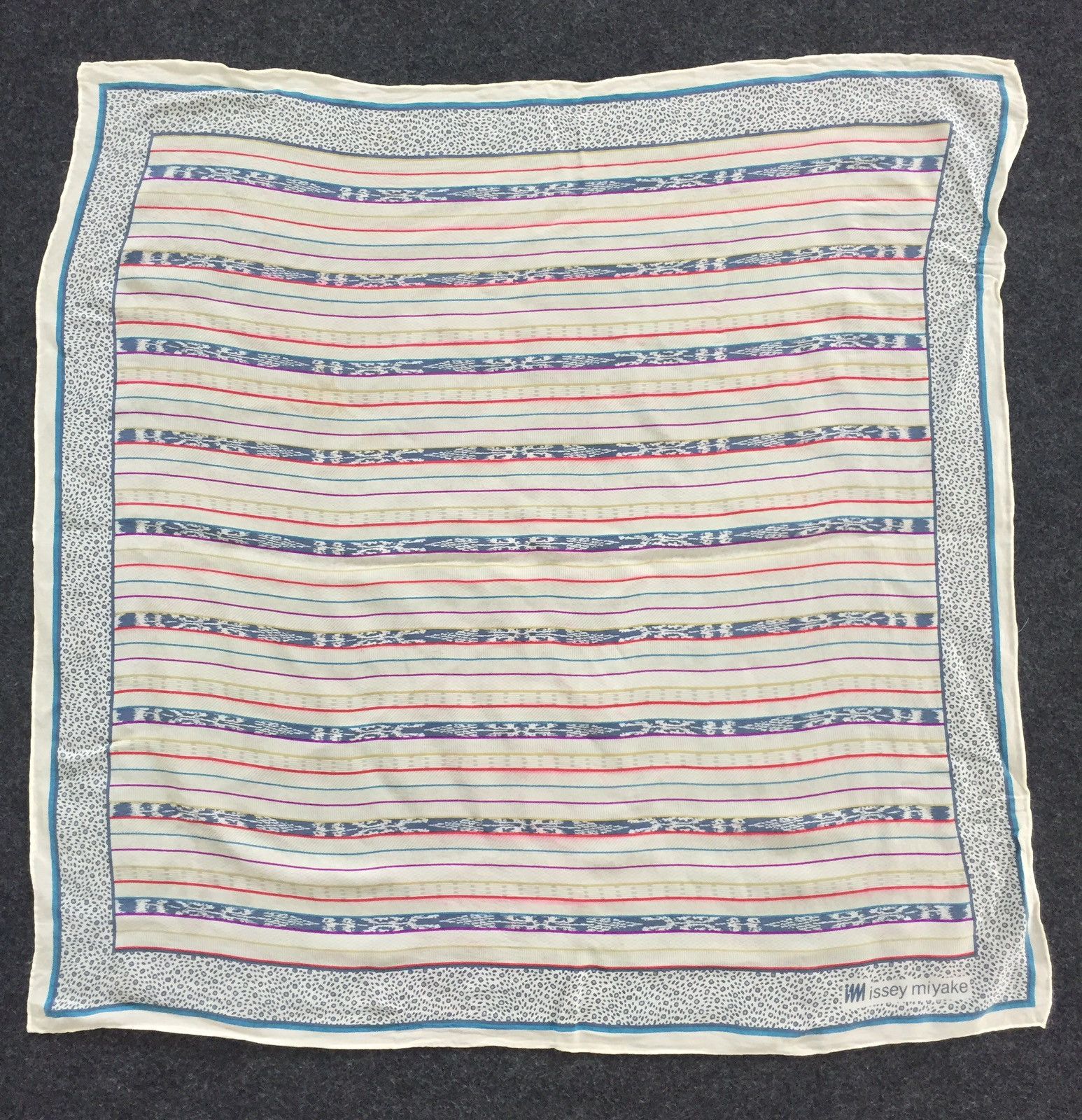 Issey Miyake OG 80s Issey Miyake Multicolor Silk Handkerchief Size ONE SIZE - 2 Thumbnail