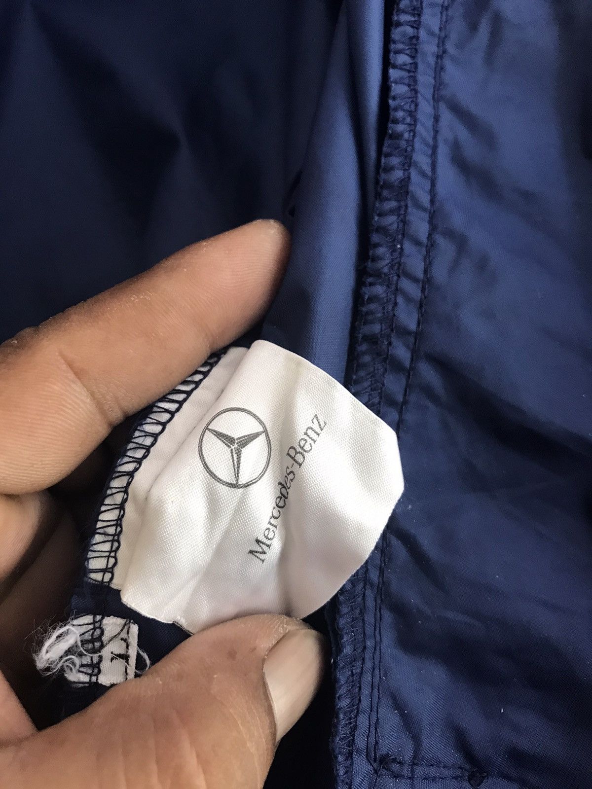 Gear for Sports Mercedes Benz light jacket nice design Size US L / EU 52-54 / 3 - 7 Thumbnail