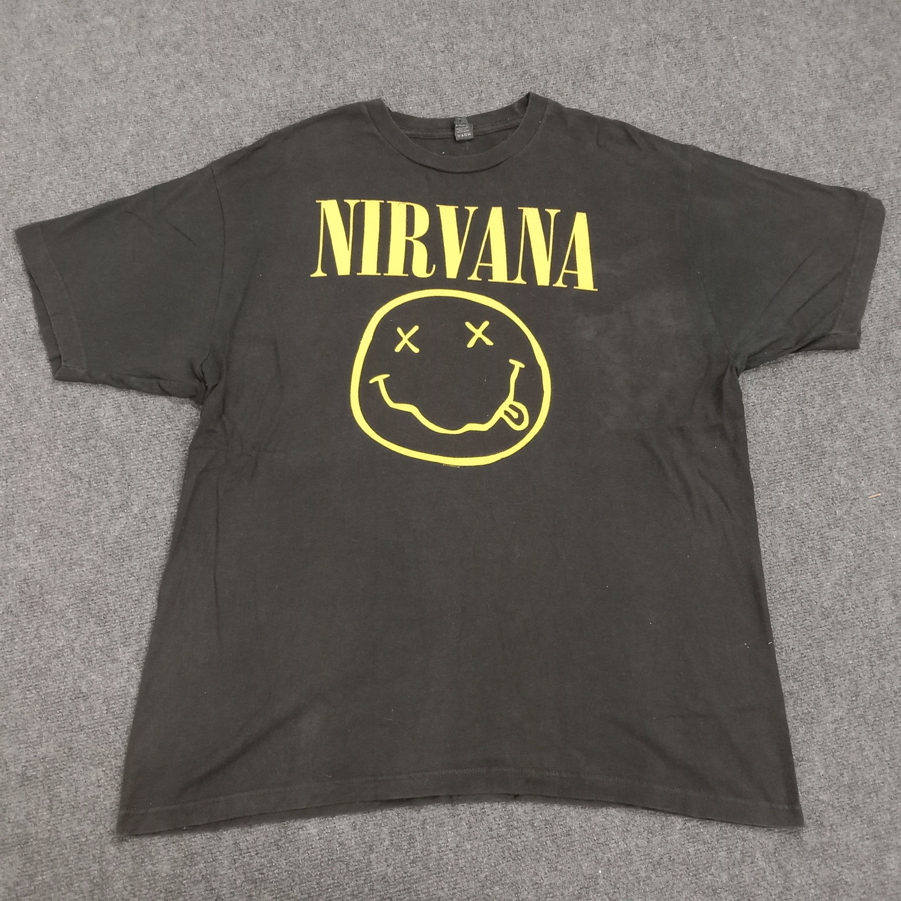 Nirvana × Vintage NIRVANA American Rock Band Tour T-Shirt Size US XL / EU 56 / 4 - 1 Thumbnail