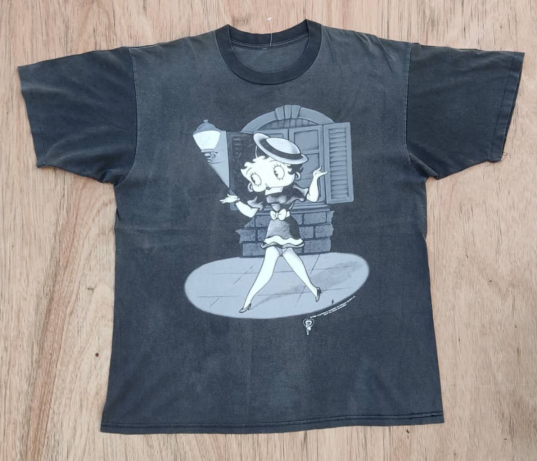 vintage tee betty boop ( A 20 )