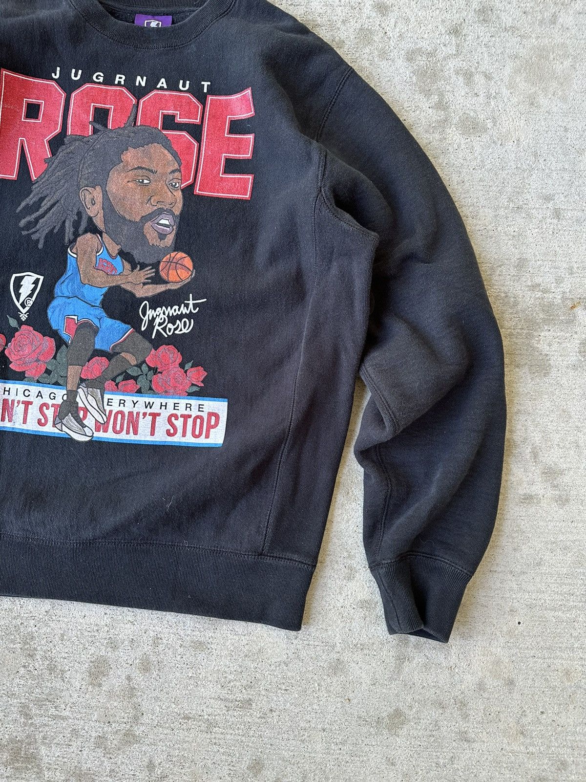 NBA D Rose Chicago Bulls Graphic Crewneck Sweatshirt Size US M / EU 48-50 / 2 - 2 Thumbnail