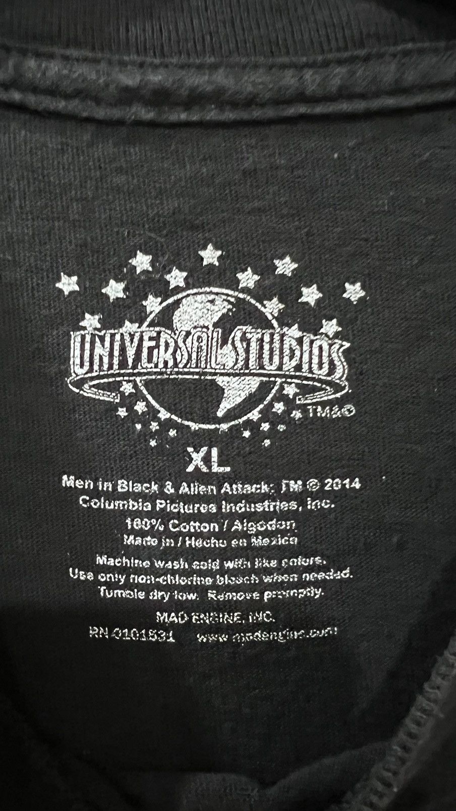 Universal Studios × Vintage Frank The Pug Men In Black Alien Attack Movie Tee Size XL Size US XL / EU 56 / 4 - 3 Thumbnail