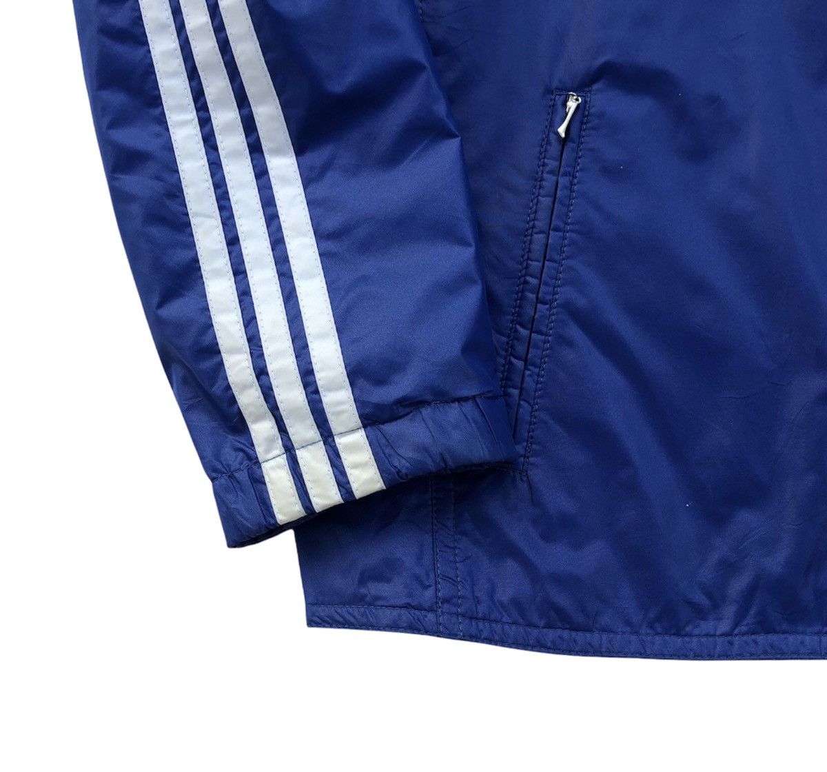 Adidas Vintage Adidas 3 Streifen Grosse Windbreaker Jacket Size US M / EU 48-50 / 2 - 7 Thumbnail