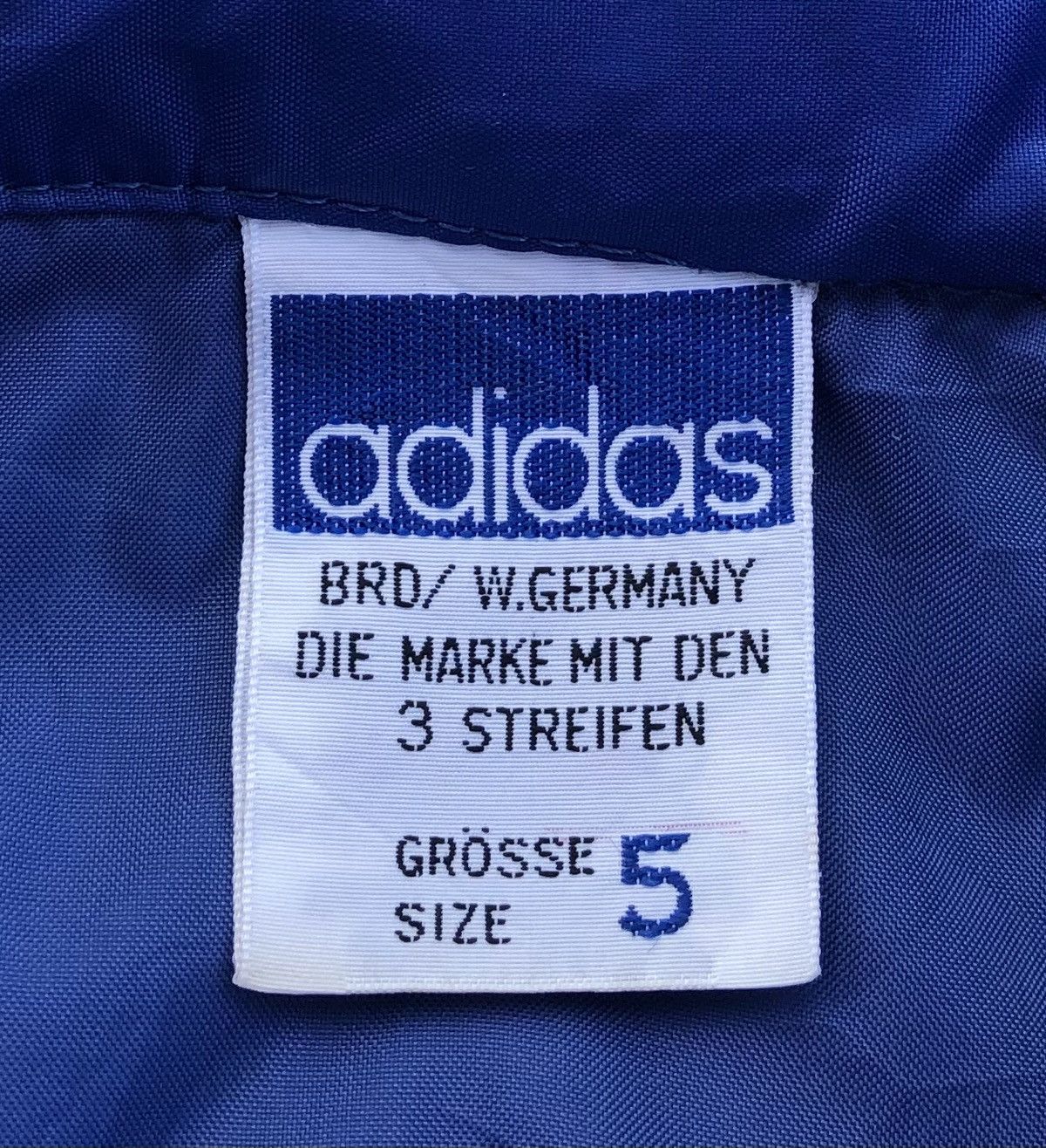 Adidas Vintage Adidas 3 Streifen Grosse Windbreaker Jacket Size US M / EU 48-50 / 2 - 13 Thumbnail