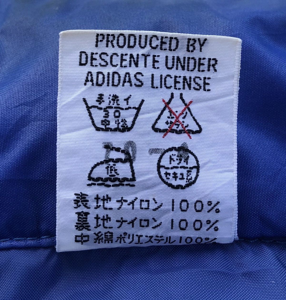 Adidas Vintage Adidas 3 Streifen Grosse Windbreaker Jacket Size US M / EU 48-50 / 2 - 14 Thumbnail