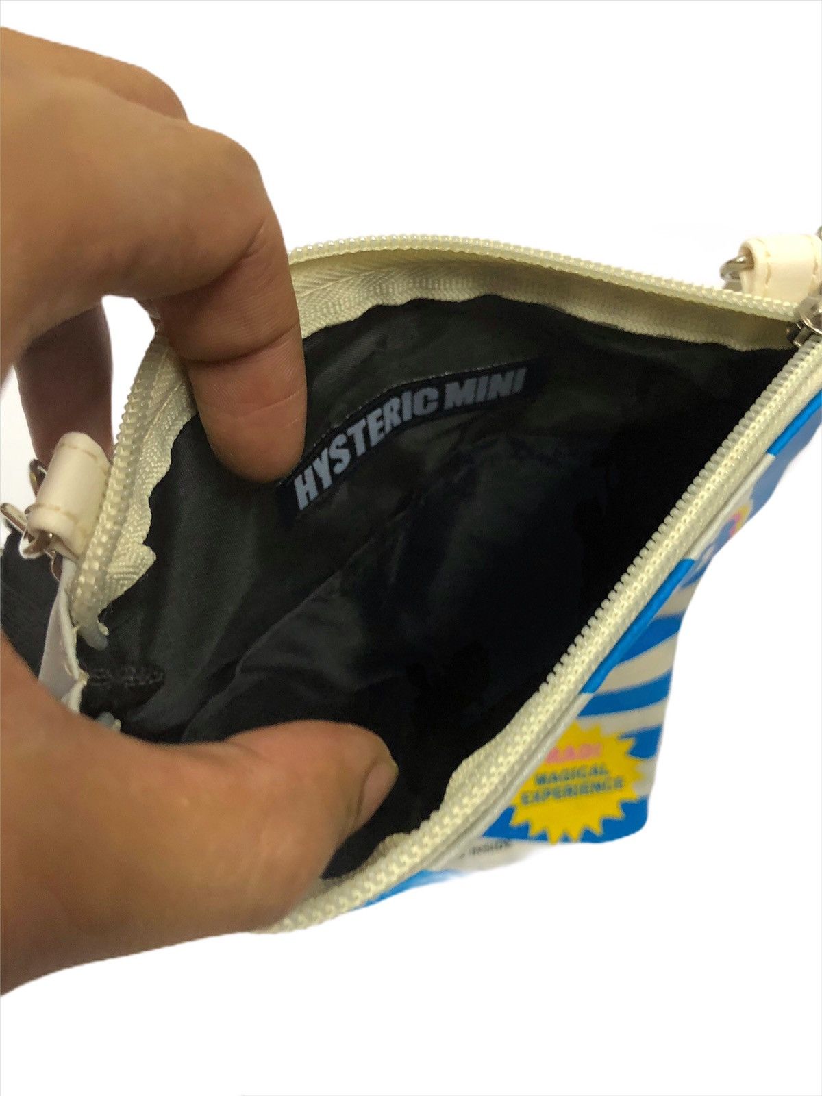 Hysteric Glamour DOPE🔥Hysteric Glamour ™️ Logo Candy Crossbody Bag Size ONE SIZE - 3 Thumbnail