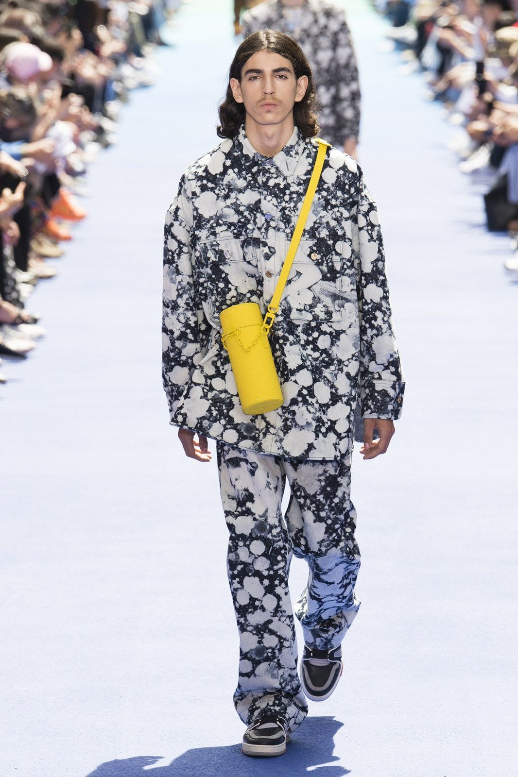 Louis Vuitton 19SS Menswear by Virgil Abloh Poppy Dorothy Jeans · INTO