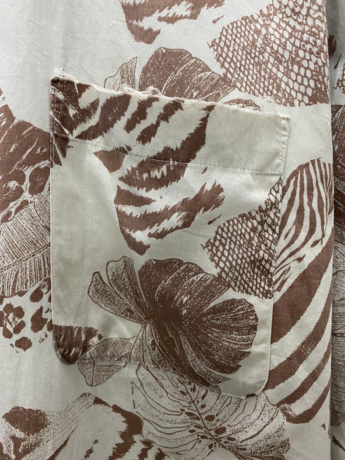 Vintage 🔥Vintage Dhomme Raffine Hawaiian shirt nice design Size US L / EU 52-54 / 3 - 5 Thumbnail