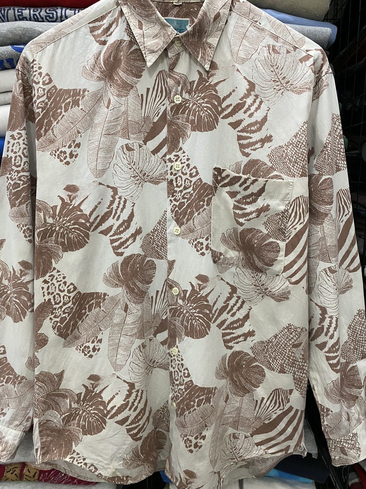 Vintage 🔥Vintage Dhomme Raffine Hawaiian shirt nice design Size US L / EU 52-54 / 3 - 2 Thumbnail