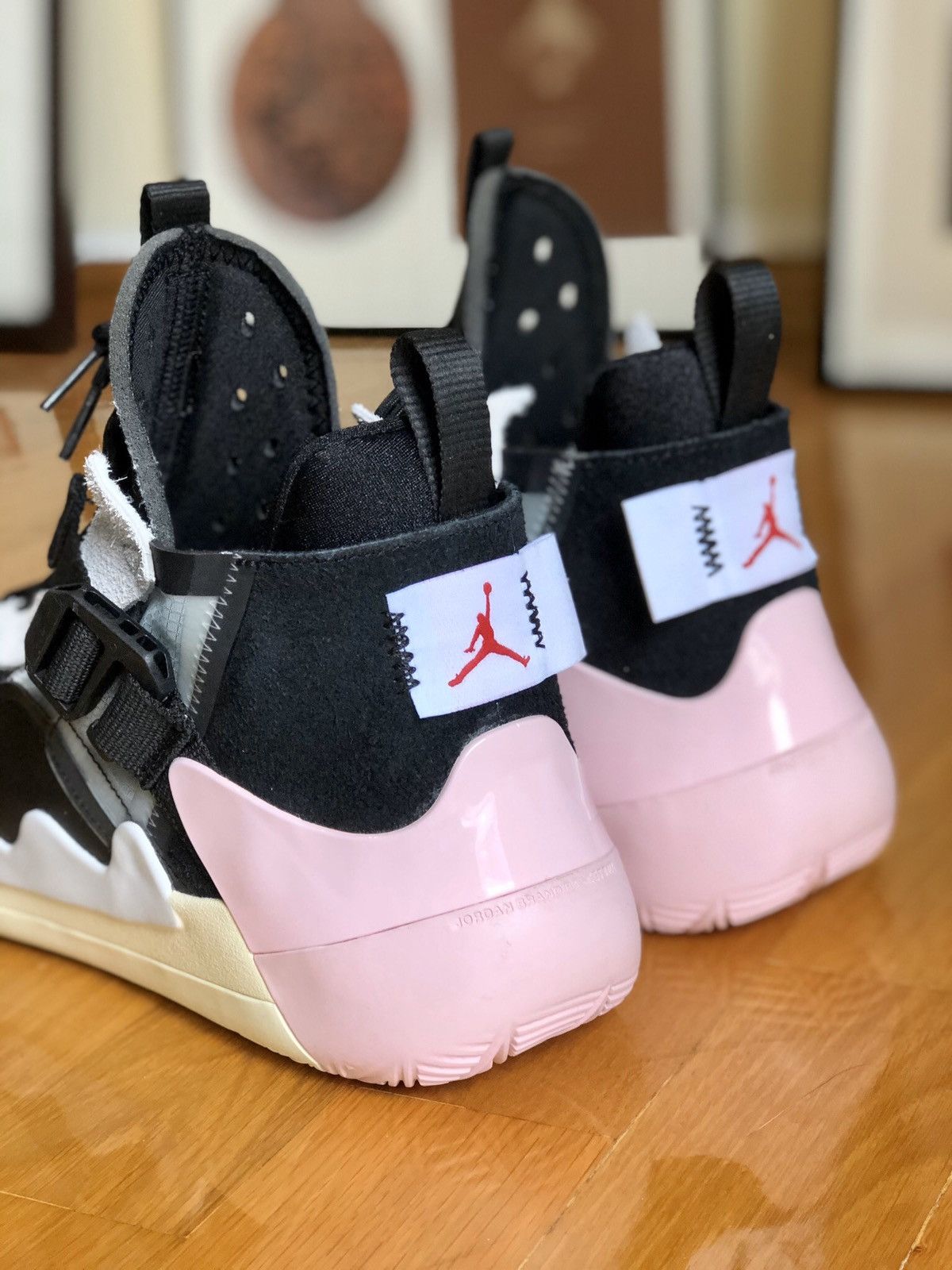 Jordan Brand Air Jordan Zoom Defy SP similar to Travis Scott OVO Pigalle Size US 10.5 / EU 43-44 - 2 Thumbnail