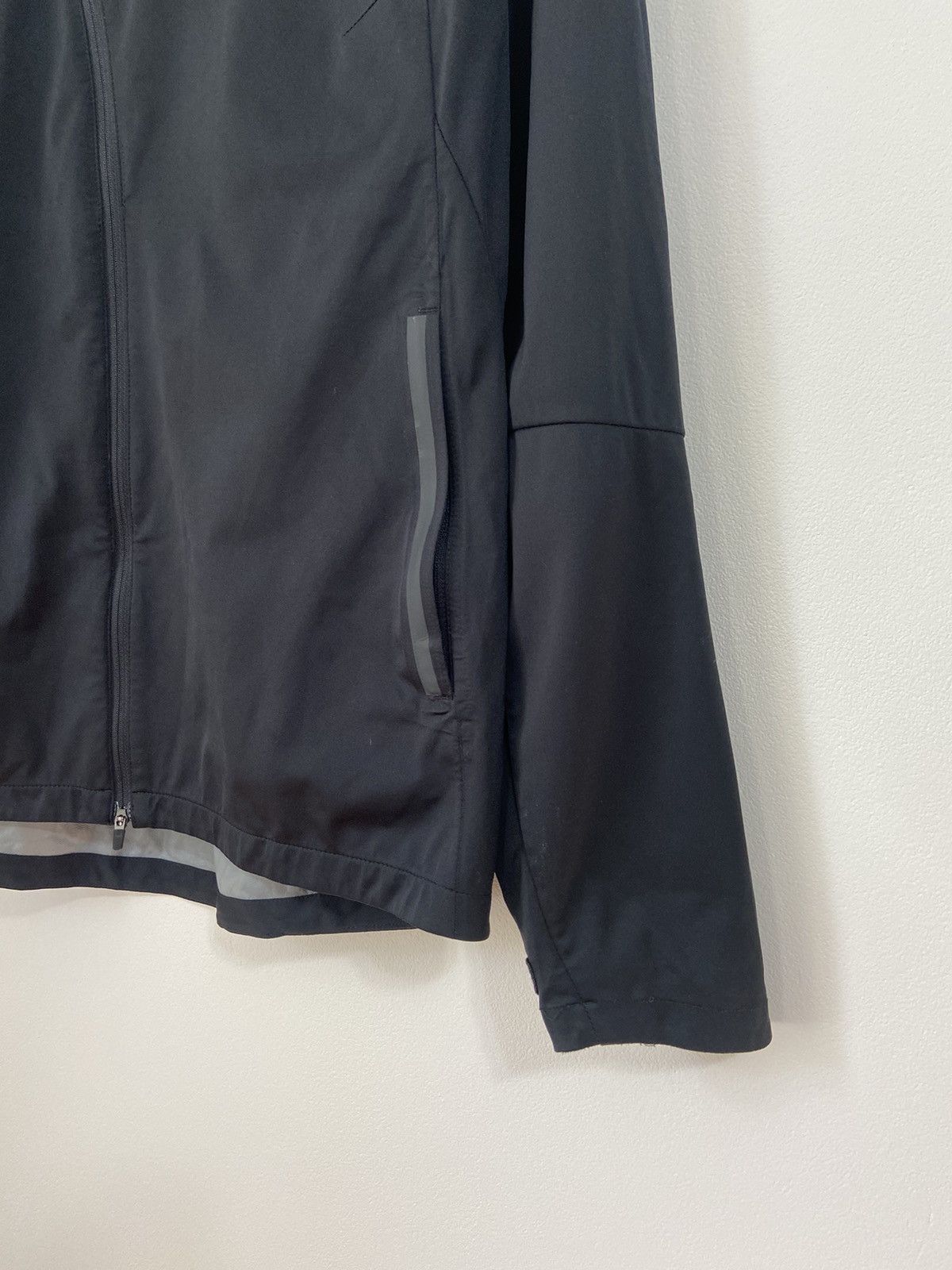 Red Bull Nike Red Bull Jacket Big Logo Red Bulls Size US L / EU 52-54 / 3 - 3 Thumbnail