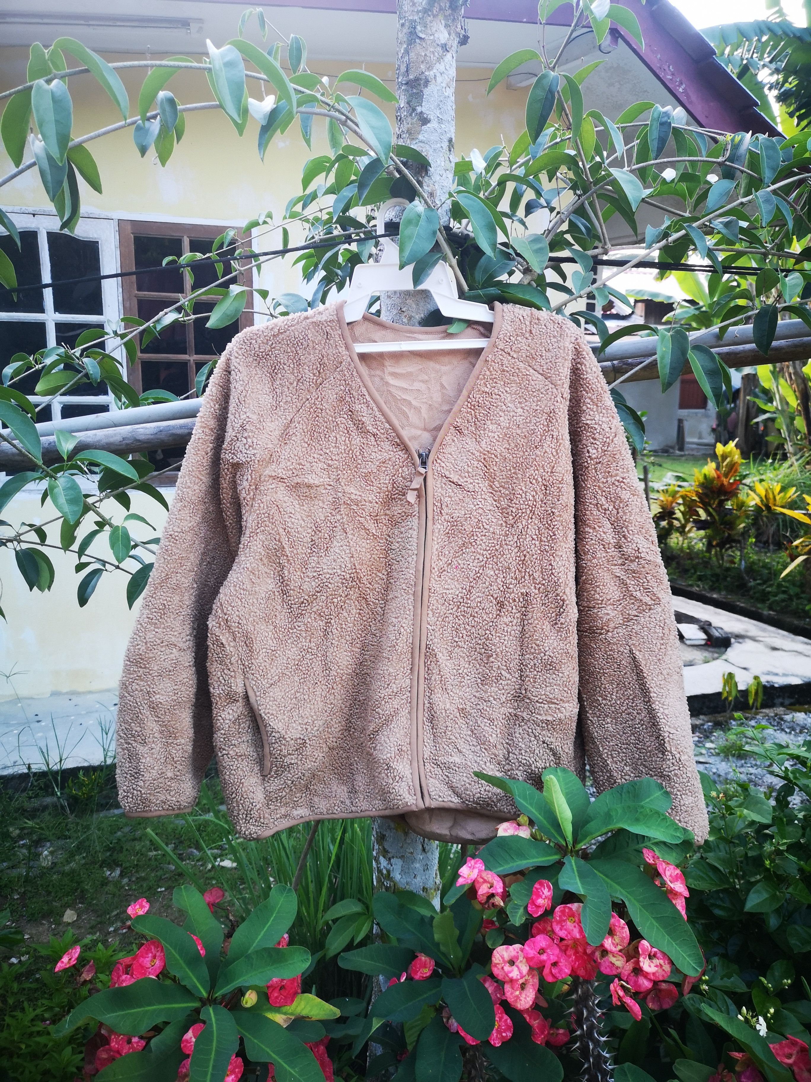 Uniqlo Uniqlo Cardigan Sherpa Fleece Zipper Size US XL / EU 56 / 4 - 1 Thumbnail