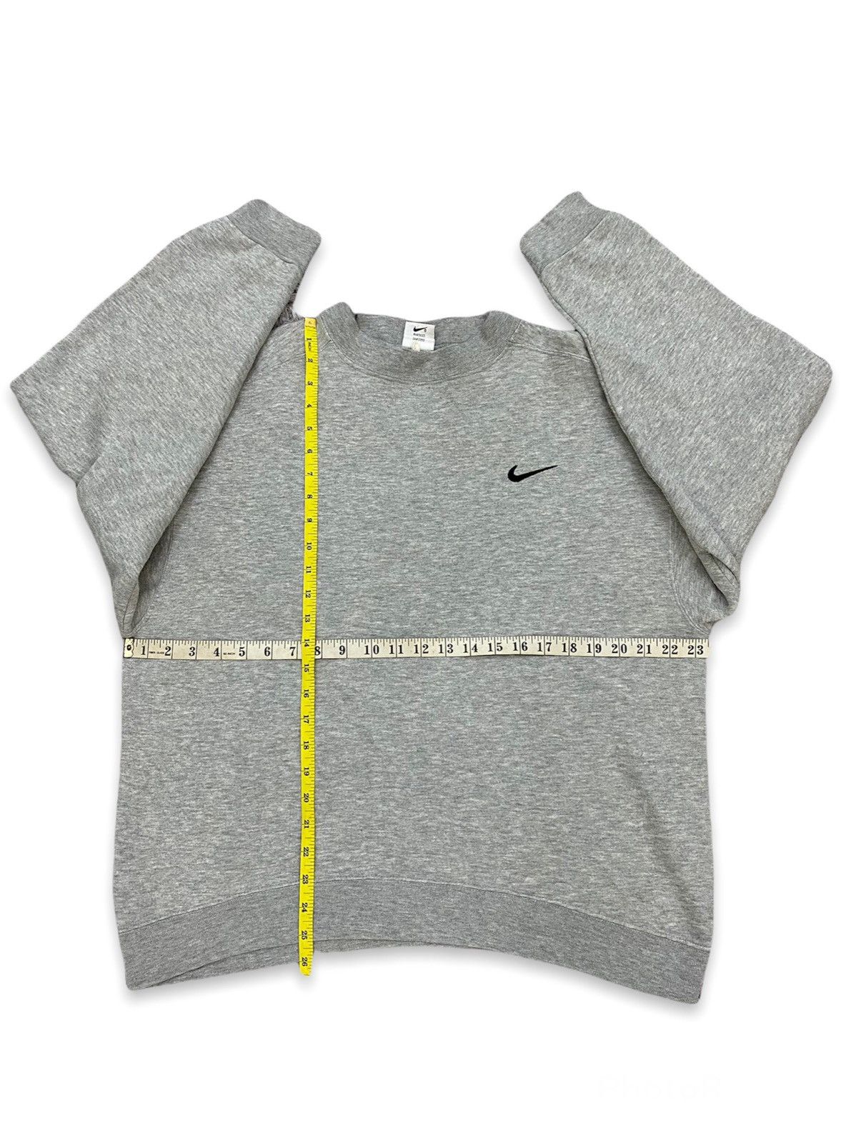 Nike Vintage Nike Small Swoosh Thin Sweatshirt Size US M / EU 48-50 / 2 - 8 Thumbnail