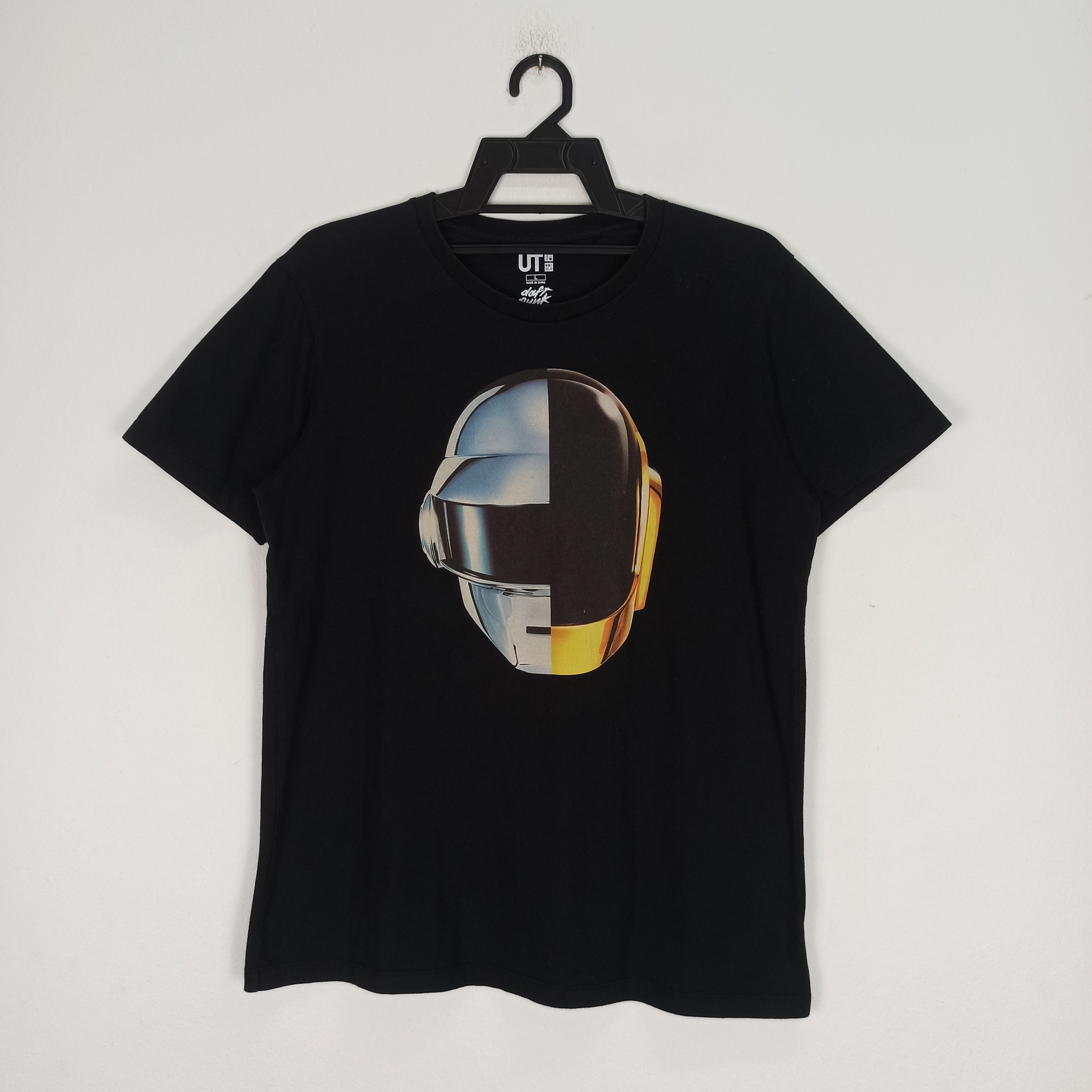 Daft Punk sale Shirt XL • Uniqlo