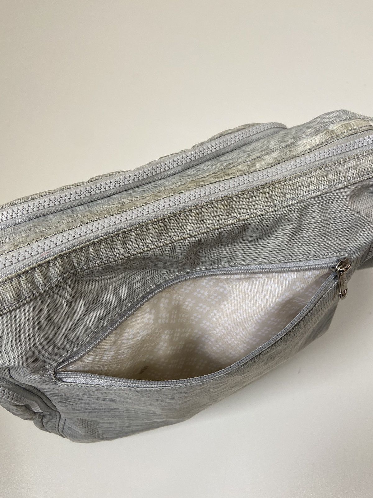 Vintage Kipling Vintage Y2K Bag Messenger Size ONE SIZE - 15 Thumbnail