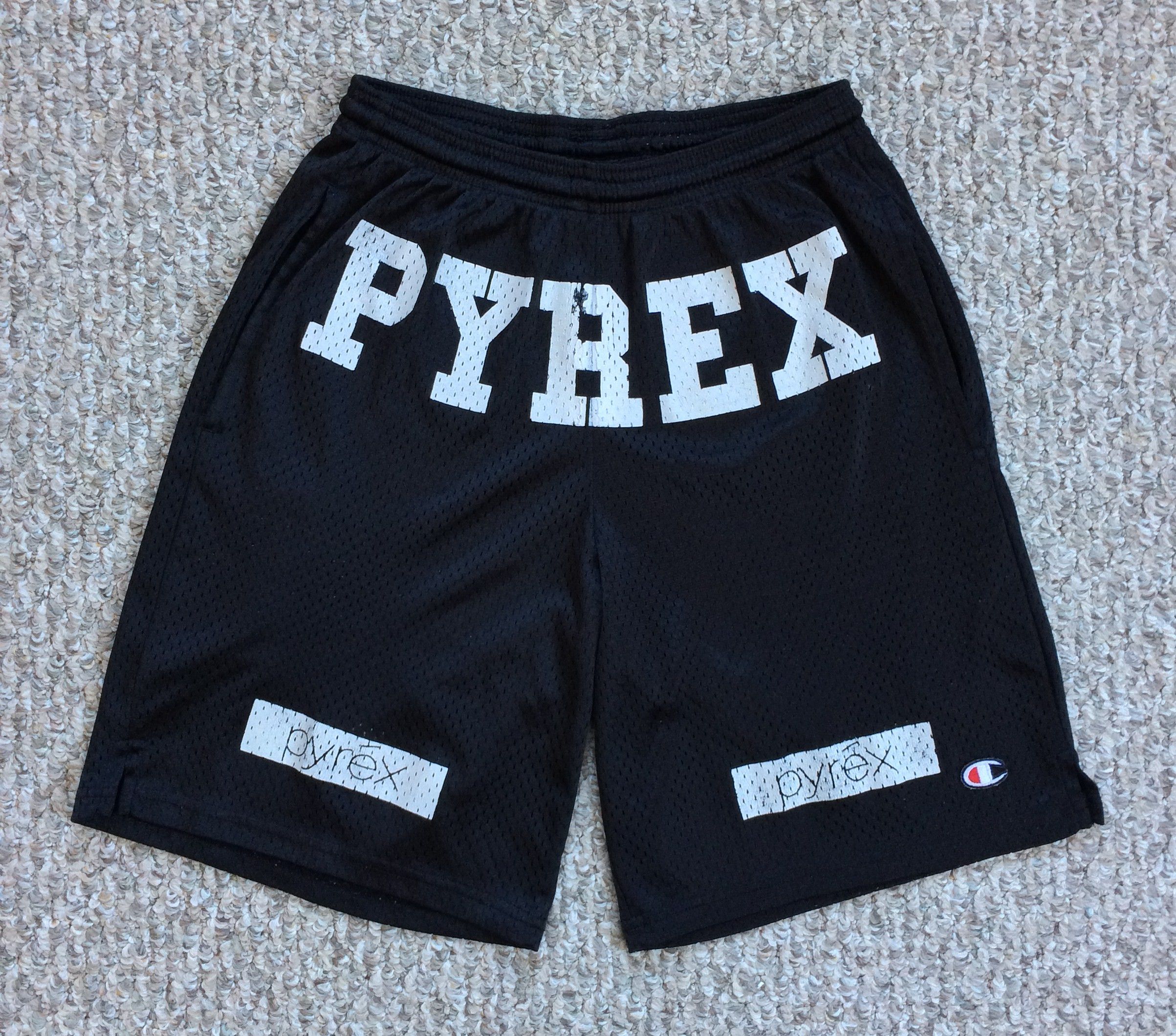 メンズPYREX VISION×CHAMPION  ハーフパンツ　パイレックスビジョン