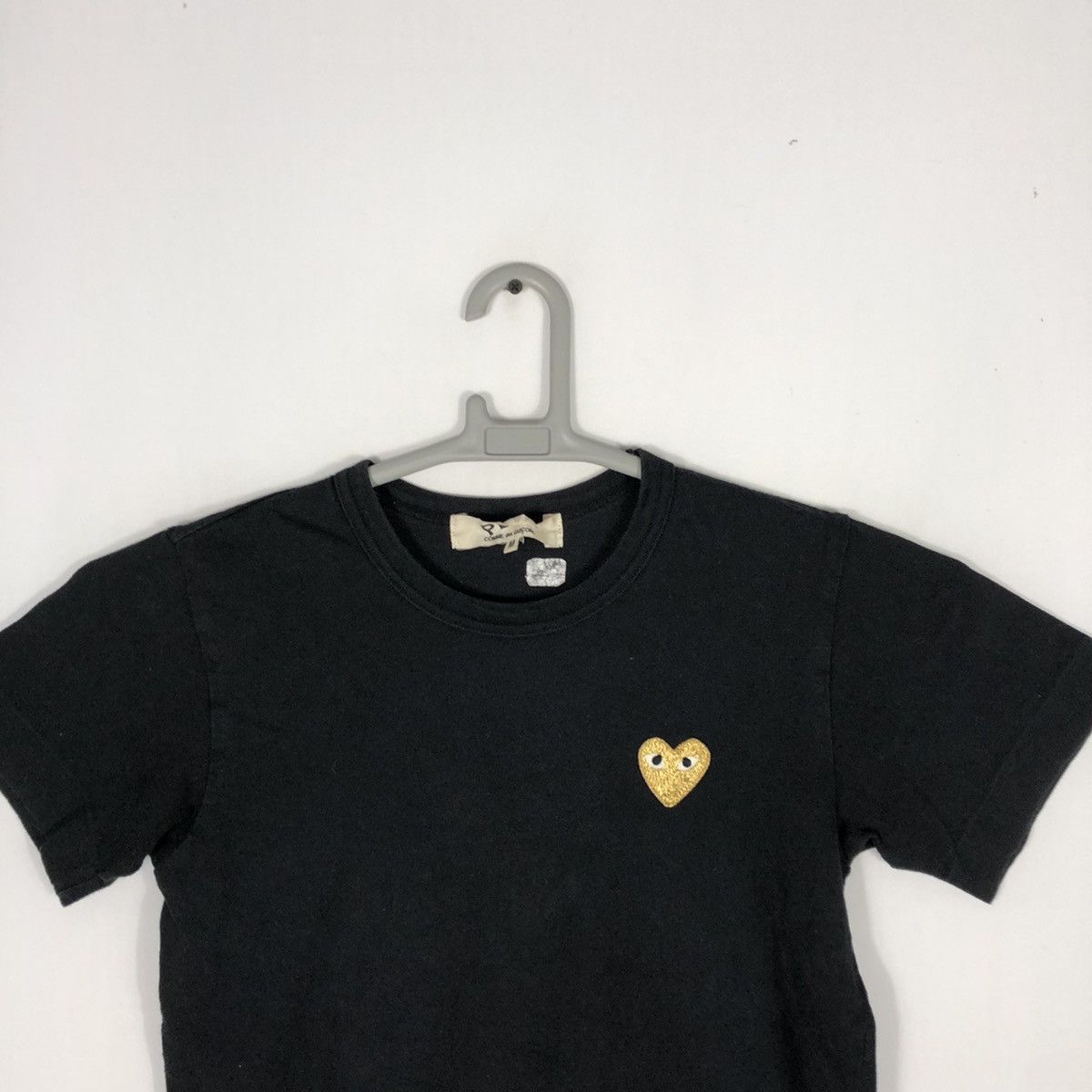 CDG by Comme des Garcons × Comme des Garcons × Japanese Brand Vintage CDG Play Comme Des Garcons Mini Logo Tee For Kids Size US XXS / EU 40 - 3 Thumbnail