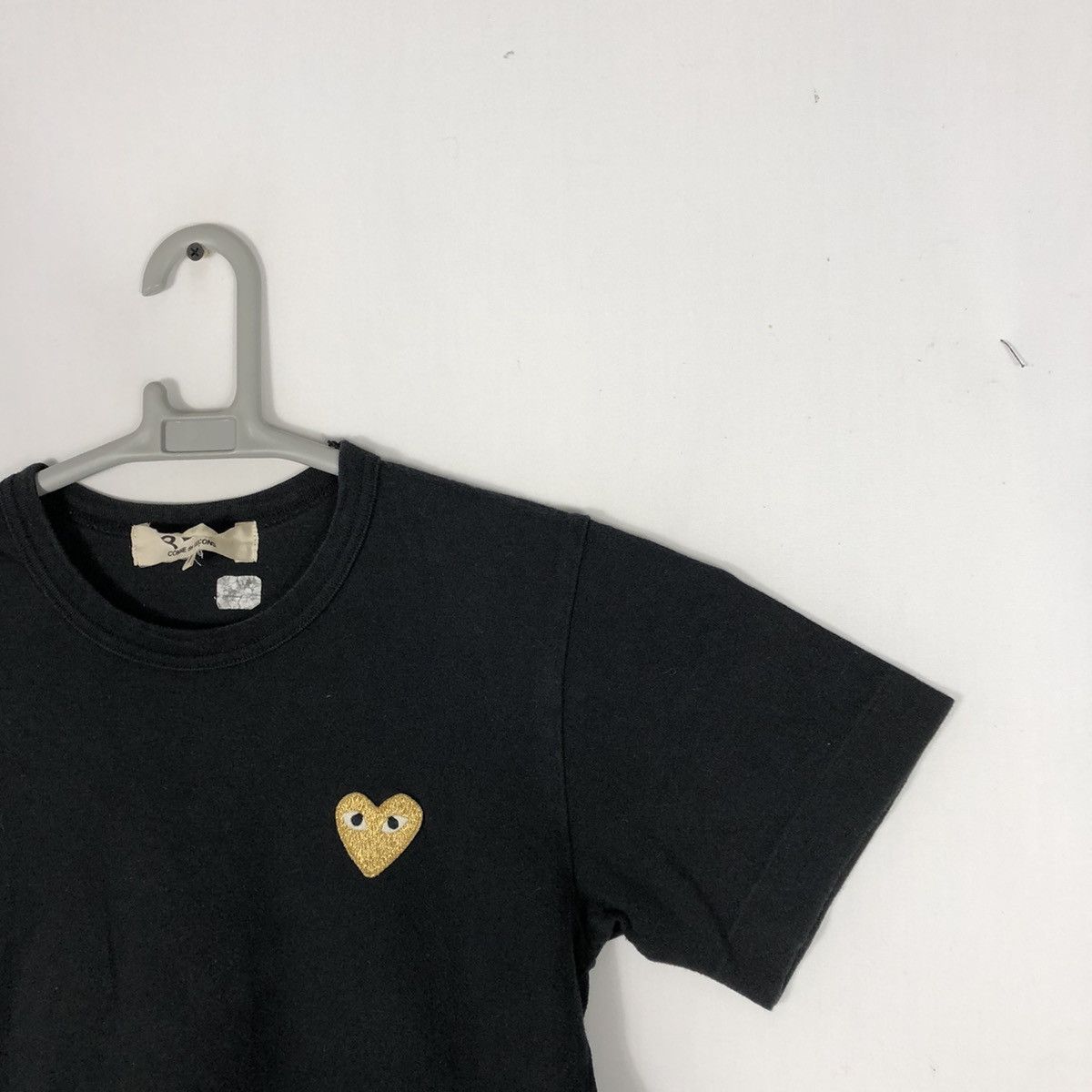 CDG by Comme des Garcons × Comme des Garcons × Japanese Brand Vintage CDG Play Comme Des Garcons Mini Logo Tee For Kids Size US XXS / EU 40 - 4 Thumbnail