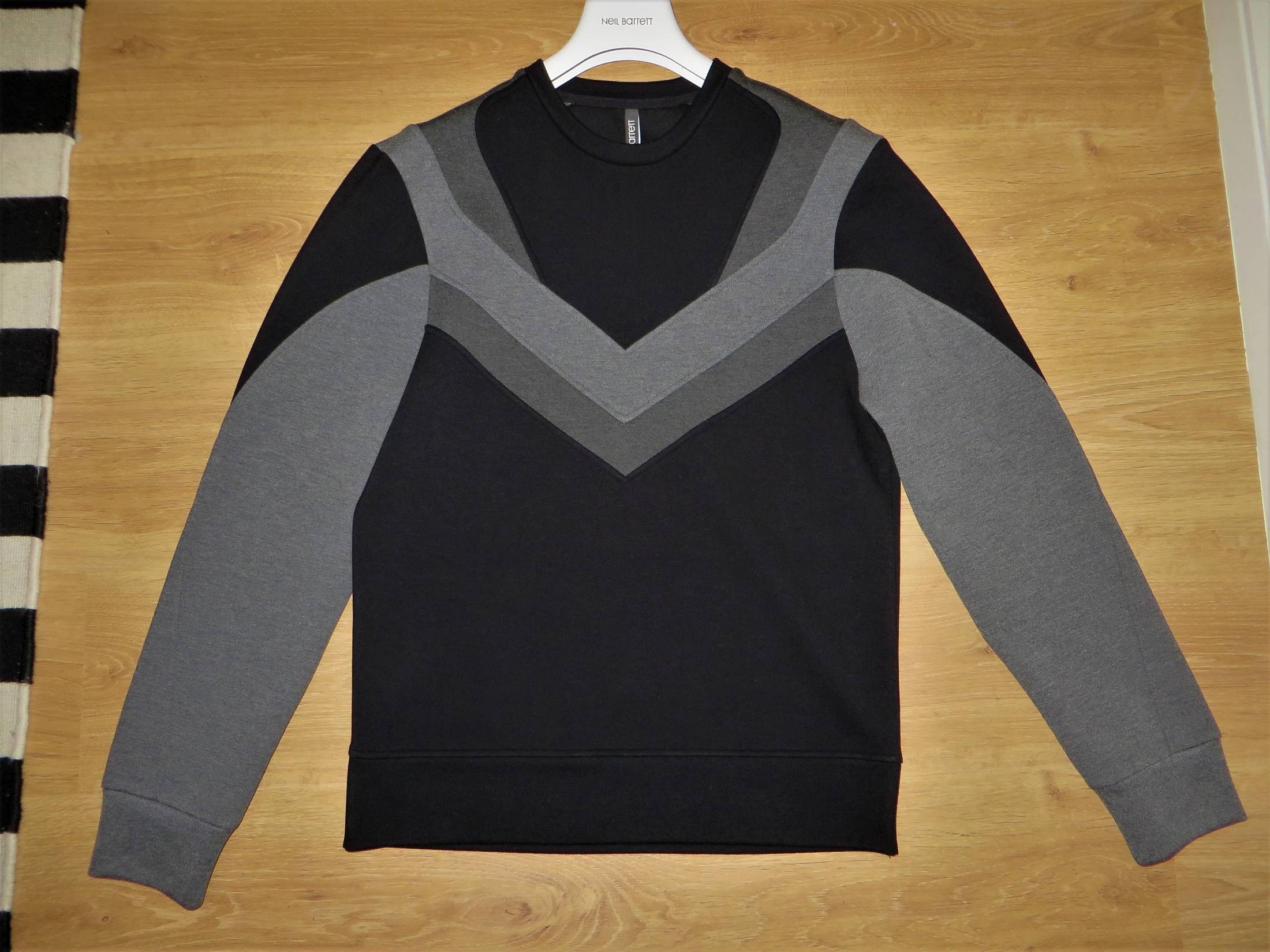 Neil Barrett Panel detail neoprene sweatshirt Size US XS / EU 42 / 0 - 11 Thumbnail
