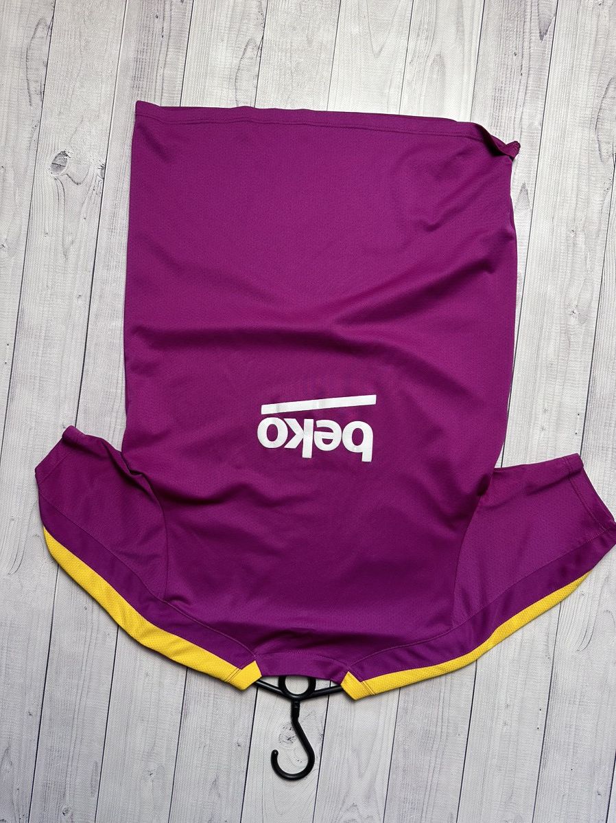 Nike Vintage Nike Barcelona soccer jersey purple size M Size US M / EU 48-50 / 2 - 9 Thumbnail