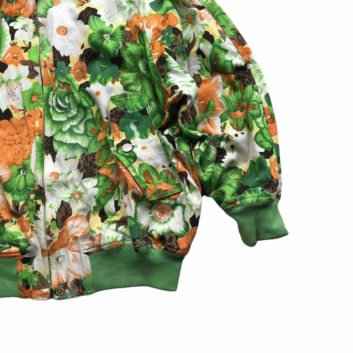 Issey Miyake × Tsumori Chisato I.S. Issey Miyake Flowers Printed Reversible Bomber Jacket Size US L / EU 52-54 / 3 - 11 Thumbnail