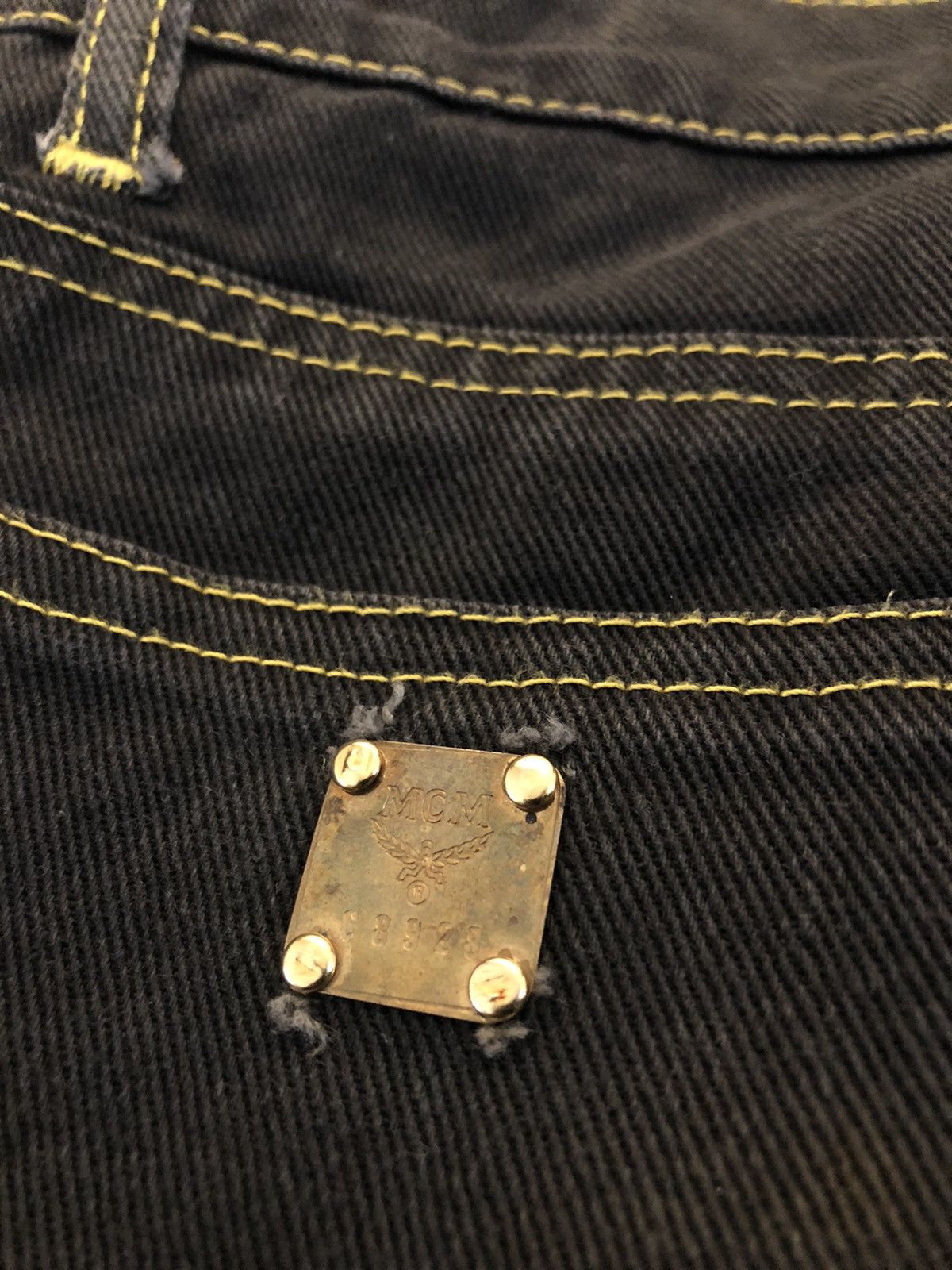MCM × Vintage Vintage MCM Jeans Made Italy Size US 28 / EU 44 - 5 Thumbnail