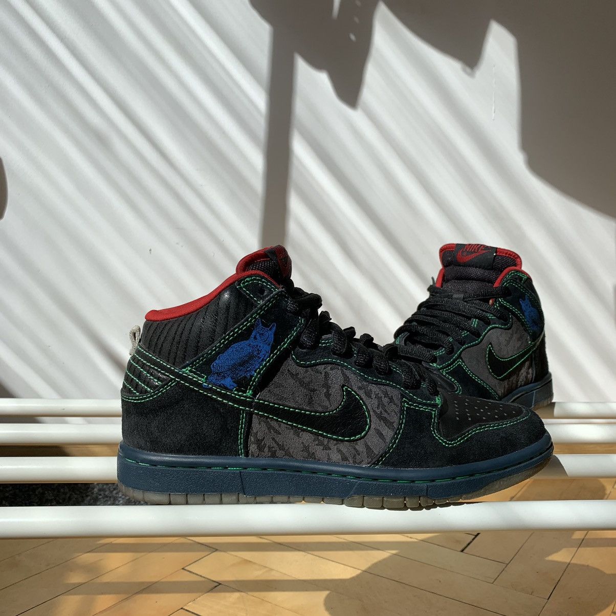 image of 2009 Ds Nike Sb Dunk High Twin Peaks Shoes in Black Green, Men's (Size 5)