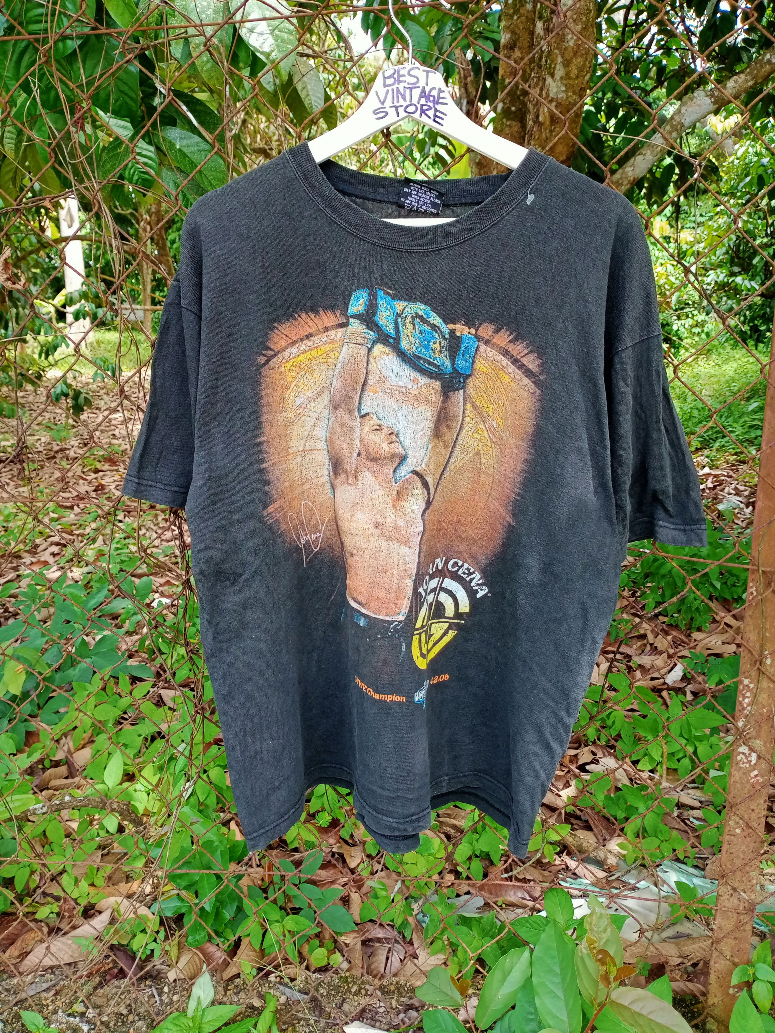 image of Vintage John Cena Wrestling Wwe Wwf T-Shirt in Black, Men's (Size Medium)