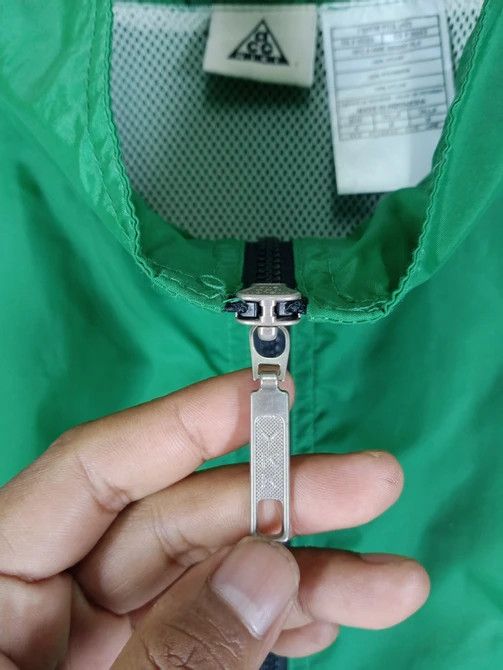 Nike × Nike ACG Vintage Nike ACG Windbreaker Jacket Size US XL / EU 56 / 4 - 8 Thumbnail