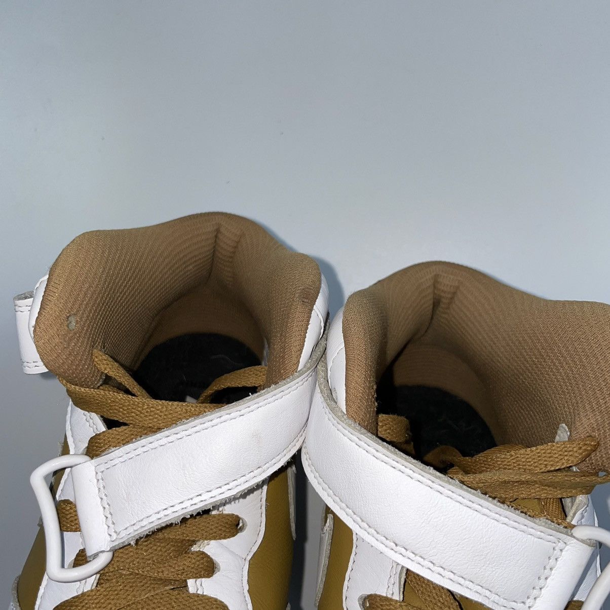 Nike 2017 Nike Air Force 1 Mid ID White Brown Size US 7 / EU 40 - 10 Thumbnail
