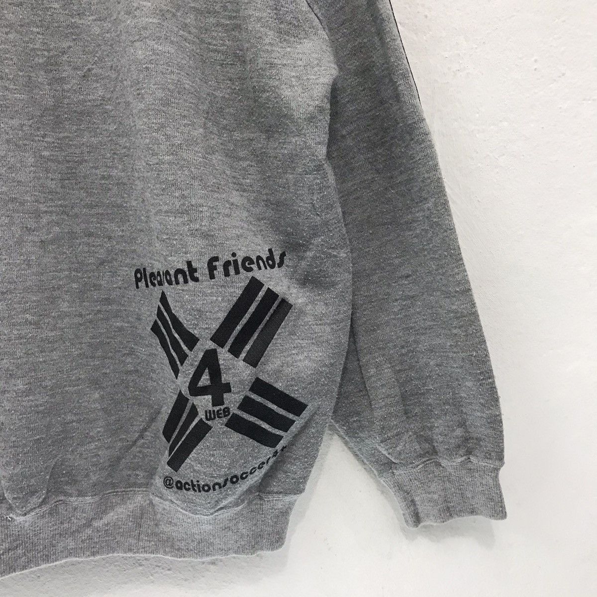 Mizuno × Vintage Mizuno Sweatshirt Crewneck Big Spellout Action Soccer Size US L / EU 52-54 / 3 - 9 Thumbnail