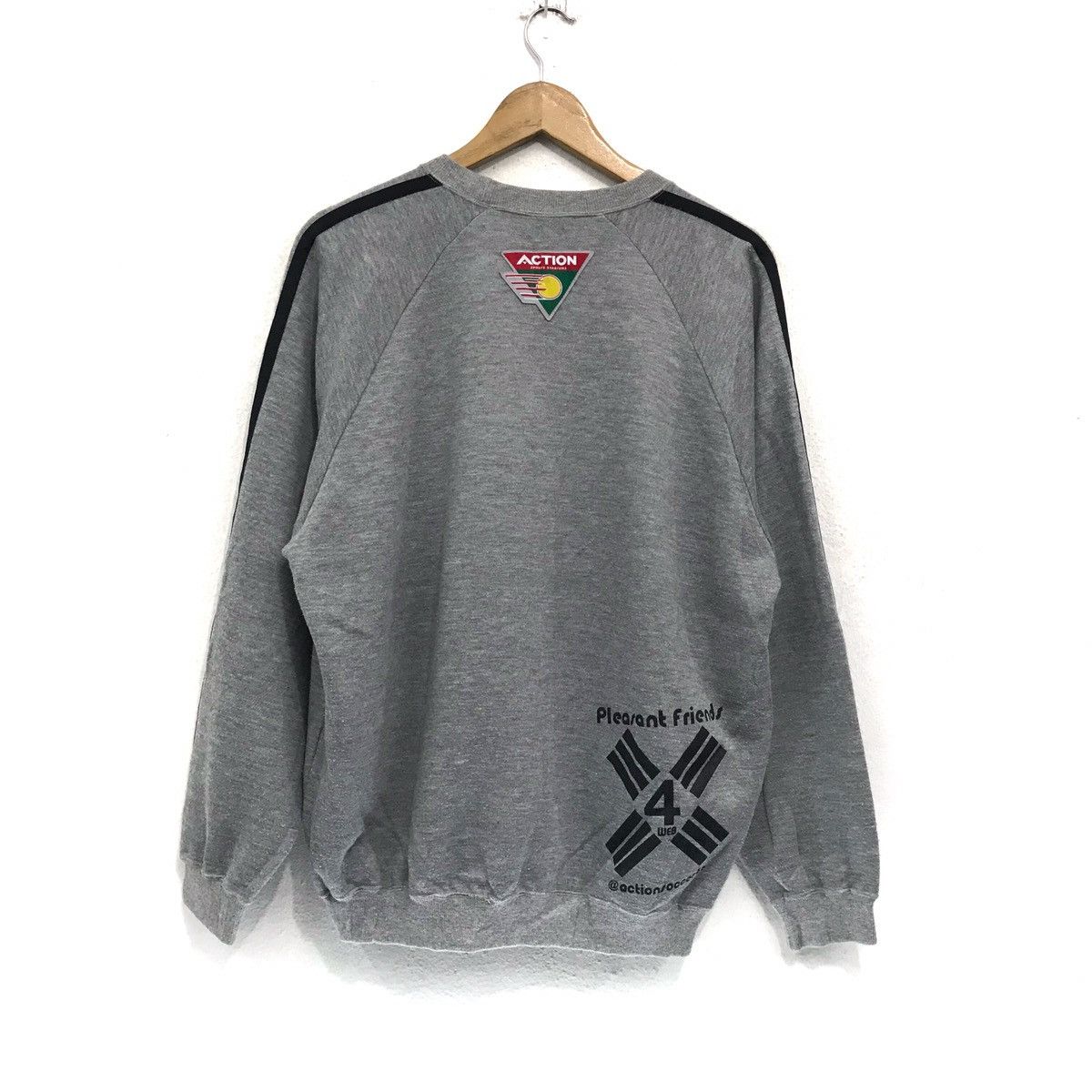 Mizuno × Vintage Mizuno Sweatshirt Crewneck Big Spellout Action Soccer Size US L / EU 52-54 / 3 - 7 Thumbnail
