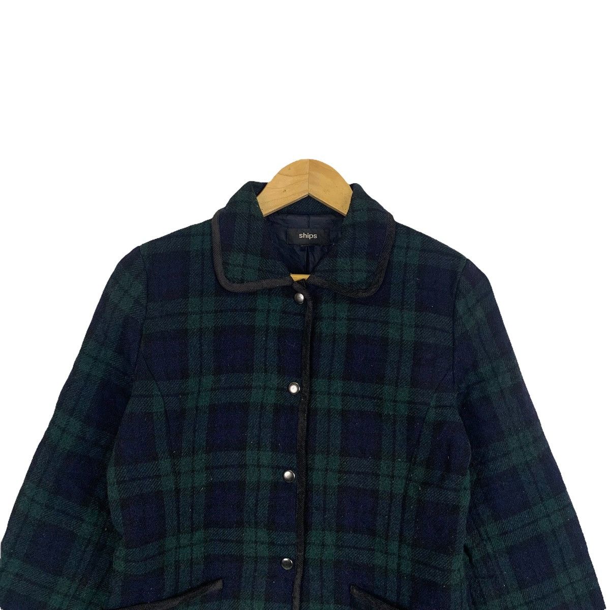 Japanese Brand × SHIPS × Vintage SHIPS Japanese Brand Tartan Fully Button Quilted Jacket Size US M / EU 48-50 / 2 - 5 Thumbnail
