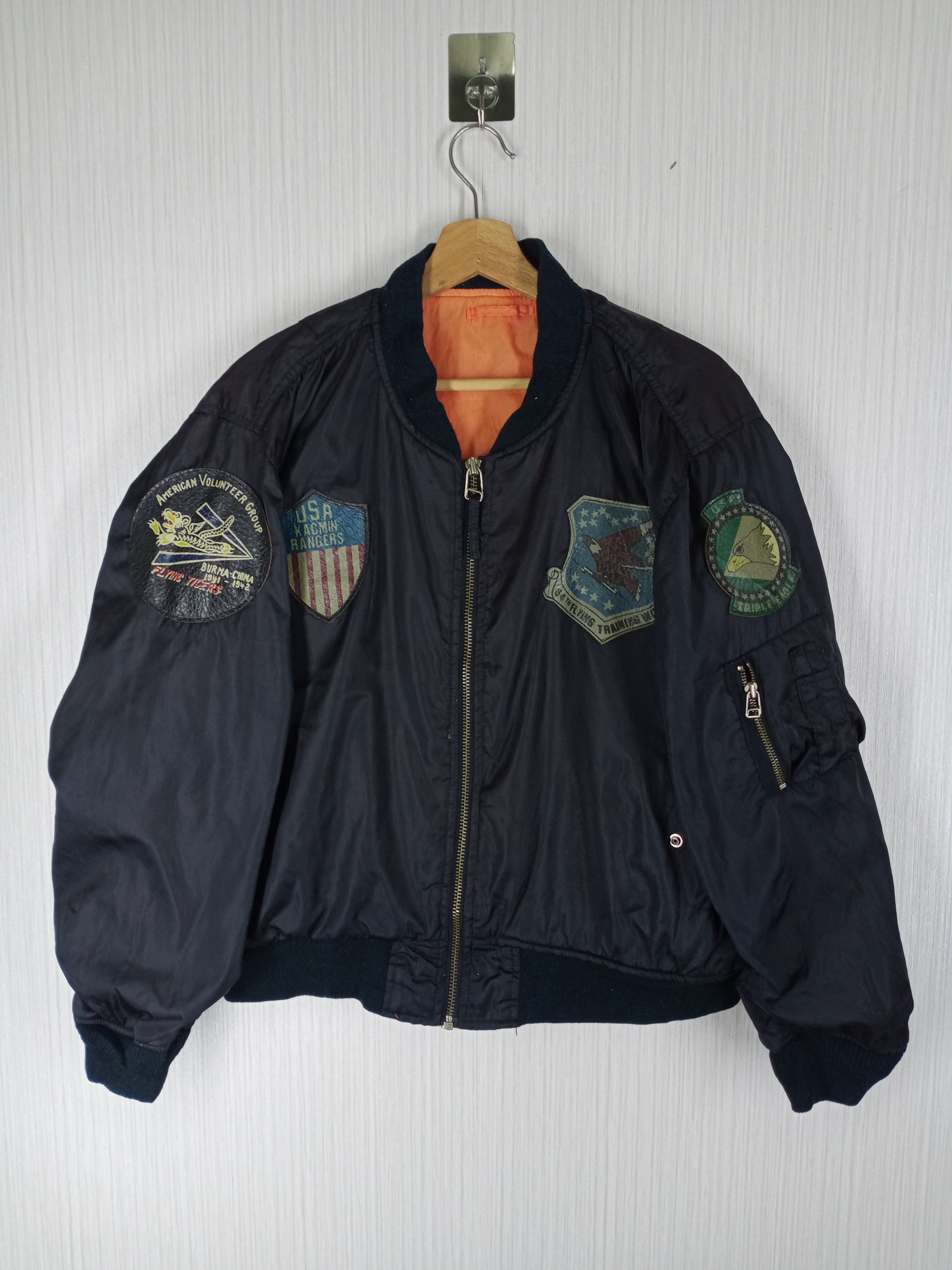 Other Rare Vintage Flying Tigers Bomber Jacket MA-1 Size US L / EU 52-54 / 3 - 1 Thumbnail
