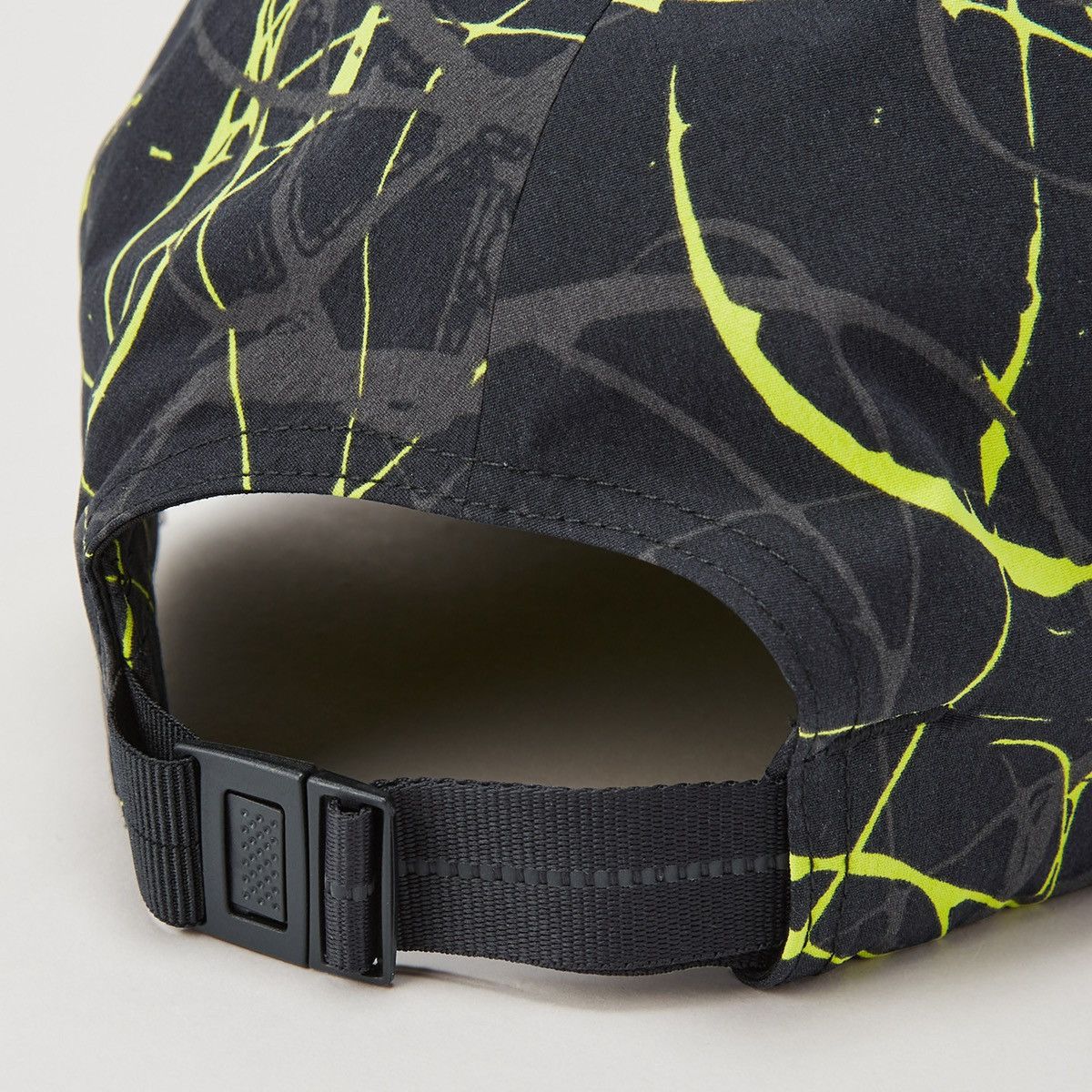 Futura Rare FUTURA LABORATORIES X Uniqlo 2Way Stretch Cap Size ONE SIZE - 2 Thumbnail