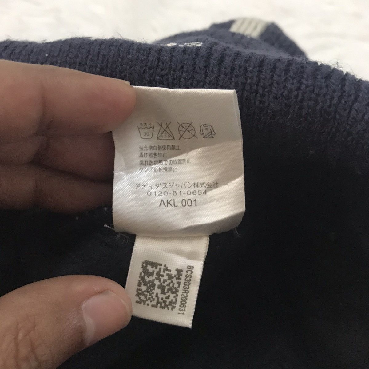 Adidas Adidas 3 Lines Snow Cap/Beanie Size ONE SIZE - 9 Thumbnail