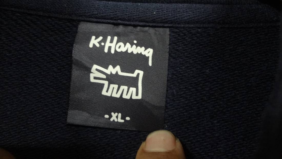 Japanese Brand × Keith Haring Keith Haring x Uniqlo Sweatshirts Size US XL / EU 56 / 4 - 4 Thumbnail
