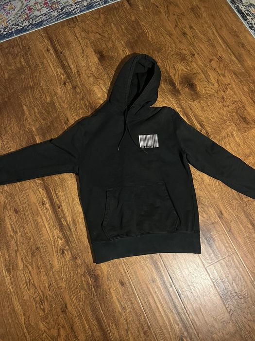 Palace best sale barcode hoodie