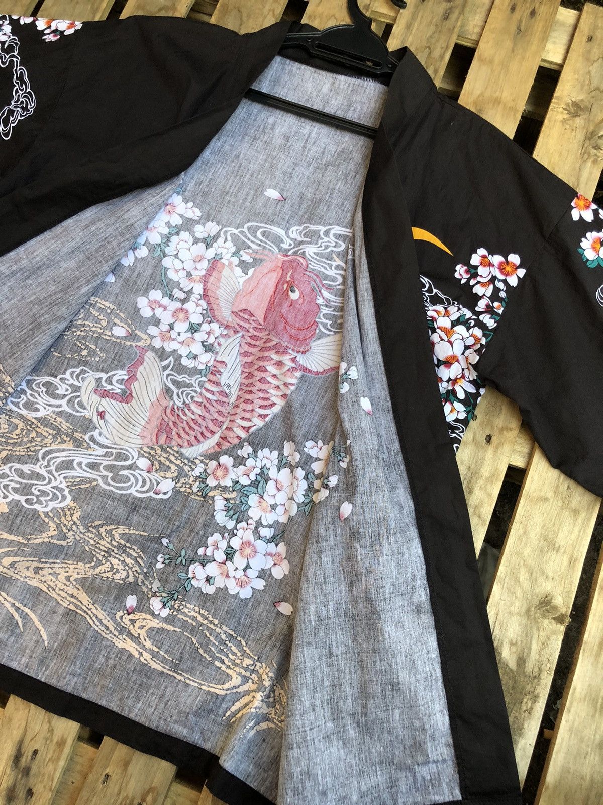 Japanese Brand Koi Cardigan kimono full print 💯 cotton size XL Size US XL / EU 56 / 4 - 6 Thumbnail