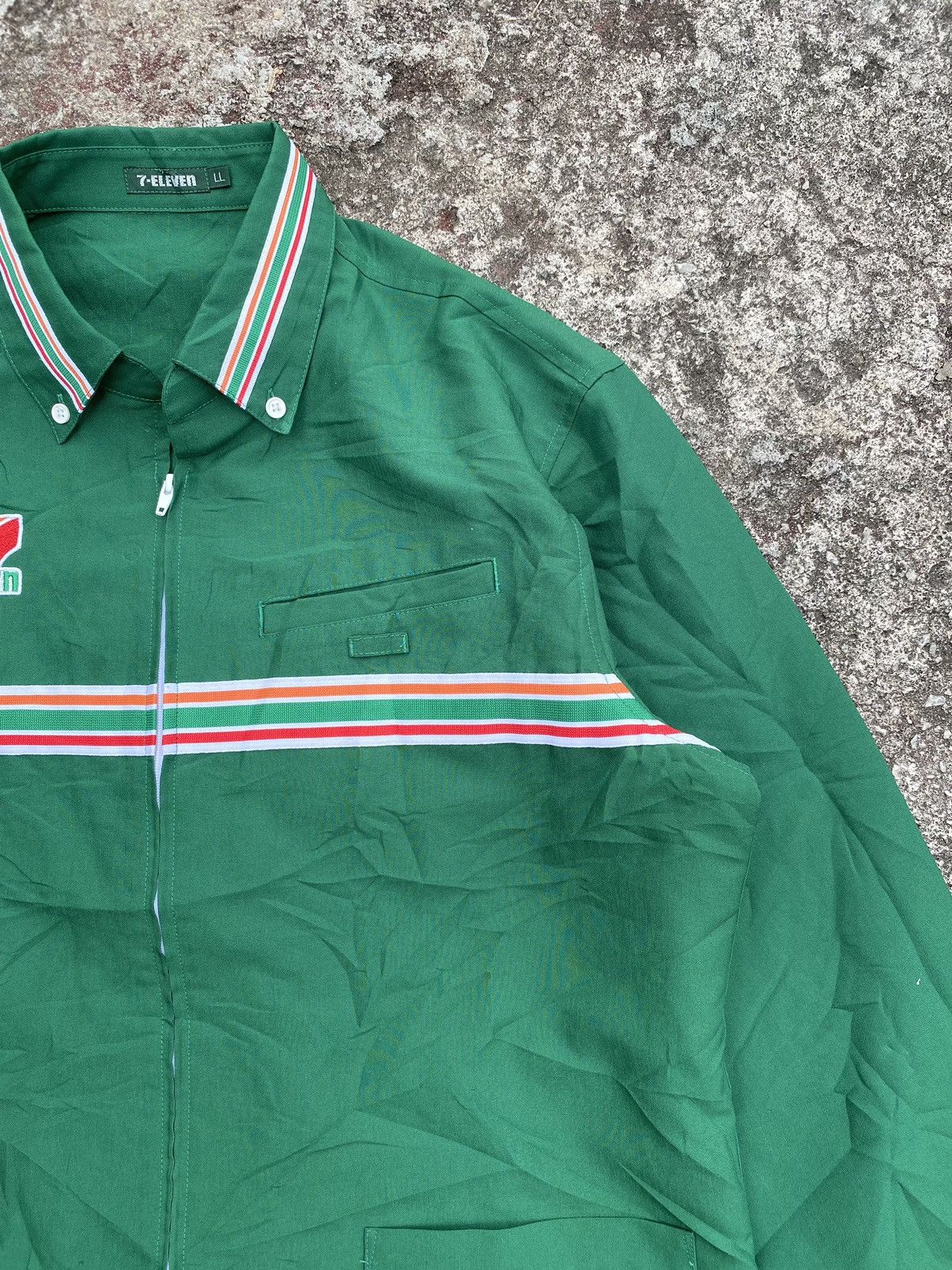 Vintage Vintage 7 Eleven Zipper Size US XL / EU 56 / 4 - 6 Thumbnail