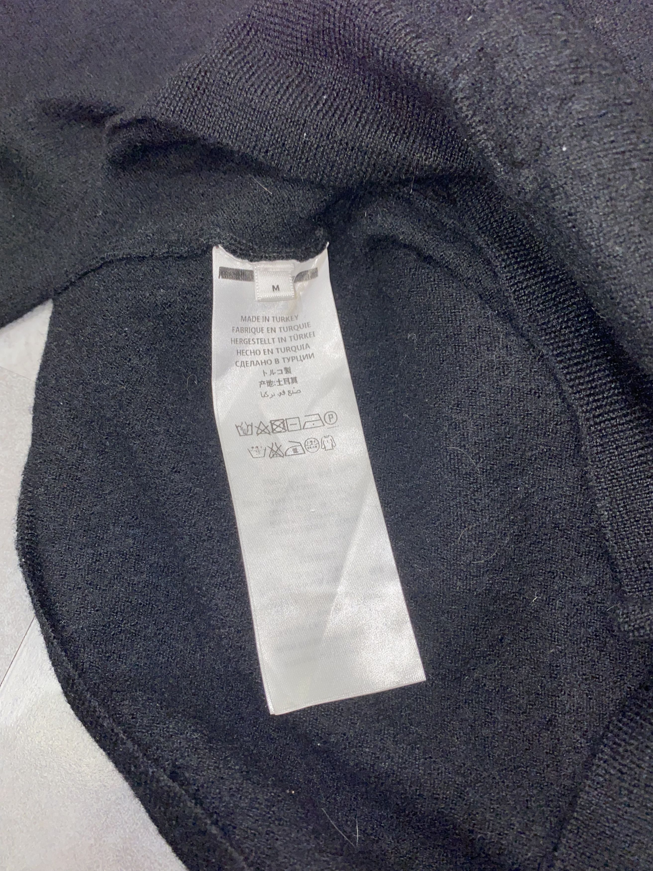 Alexander McQueen AW16 Alexander McQueen Big Swan Logo Black Sweater Size US S / EU 44-46 / 1 - 10 Thumbnail