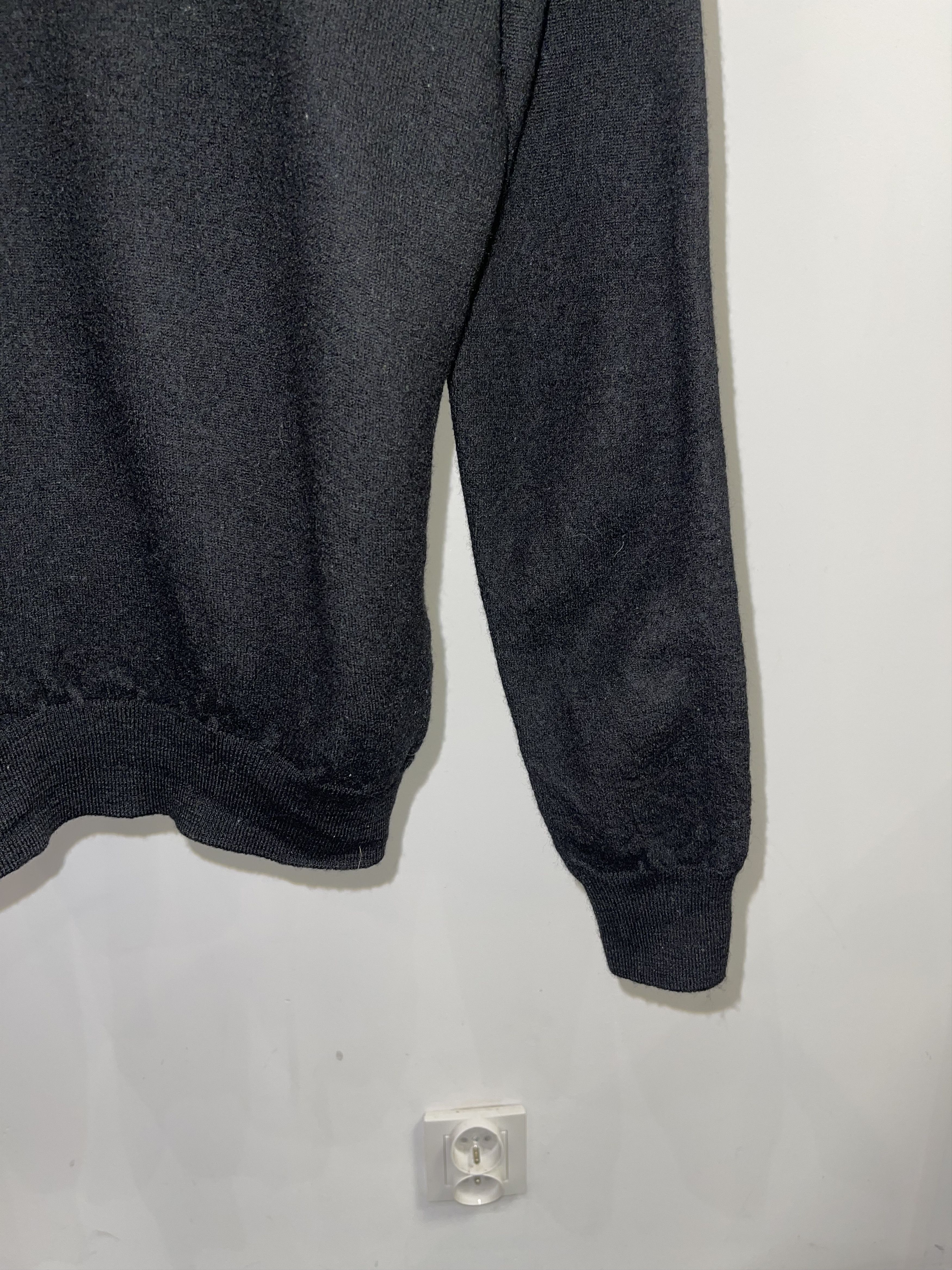 Alexander McQueen AW16 Alexander McQueen Big Swan Logo Black Sweater Size US S / EU 44-46 / 1 - 6 Thumbnail