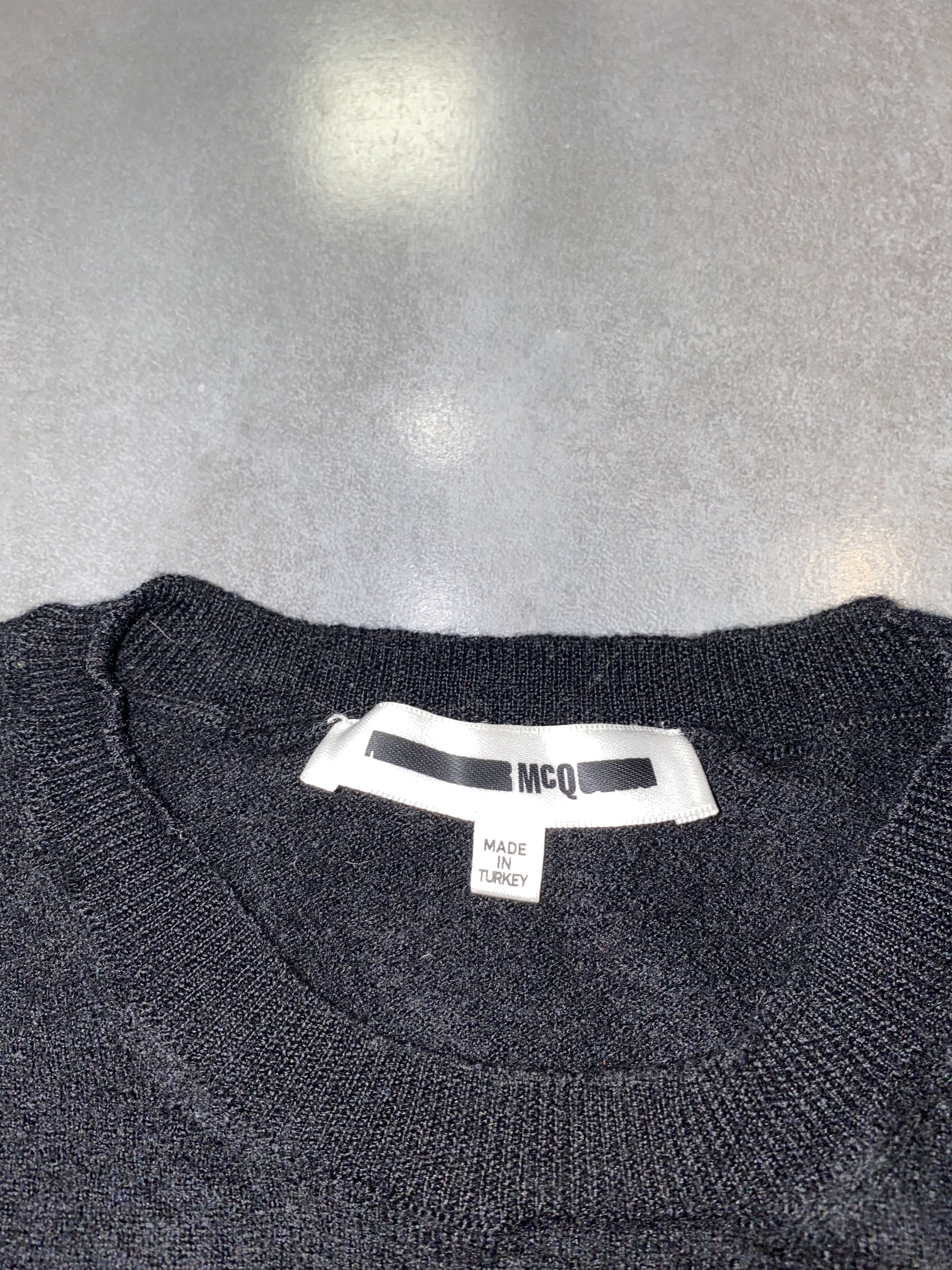 Alexander McQueen AW16 Alexander McQueen Big Swan Logo Black Sweater Size US S / EU 44-46 / 1 - 9 Thumbnail