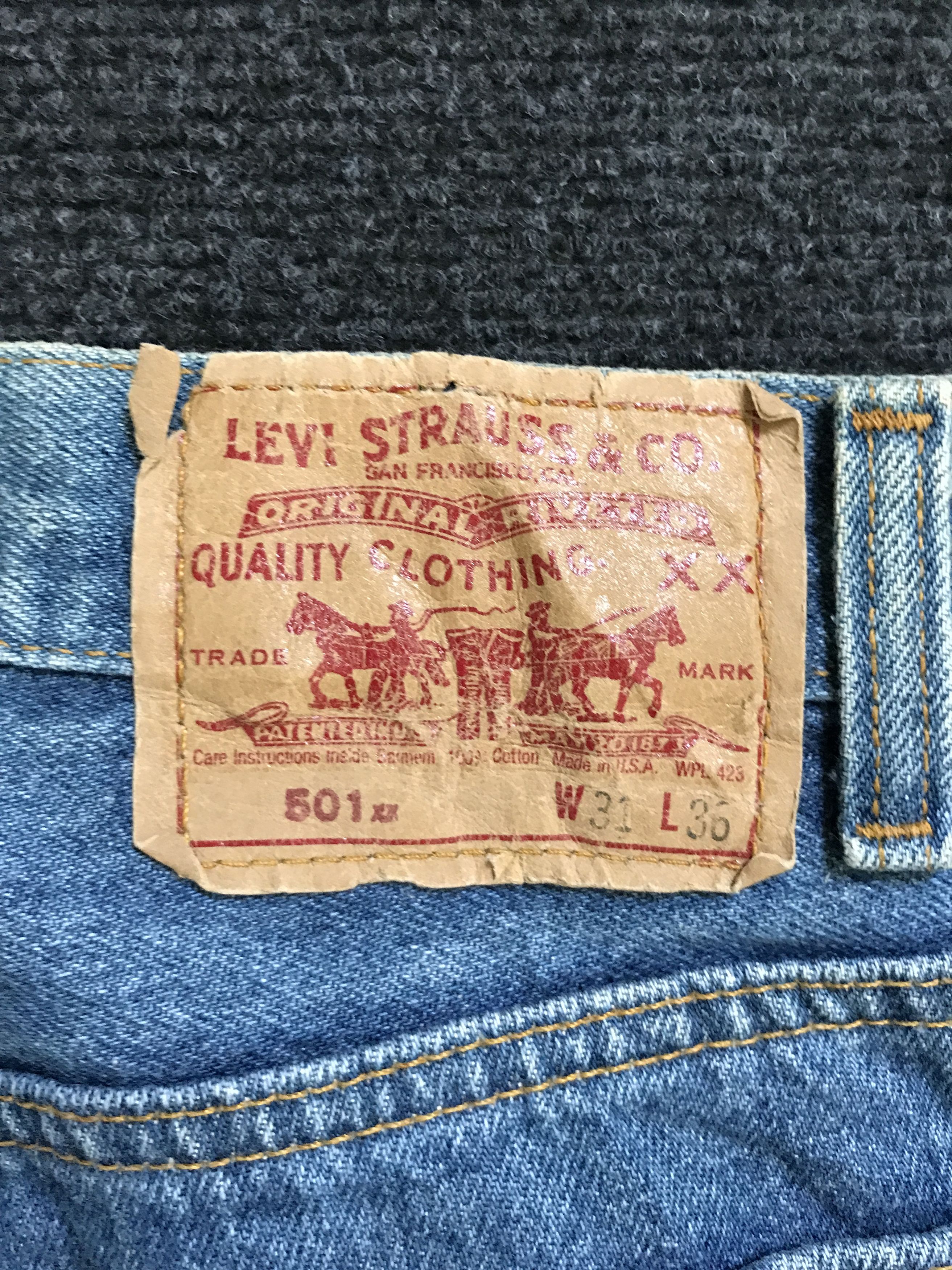 Levi's VLEV82 - Vintage Levis 501 Blue Wash Jeans Size US 29 - 14 Thumbnail