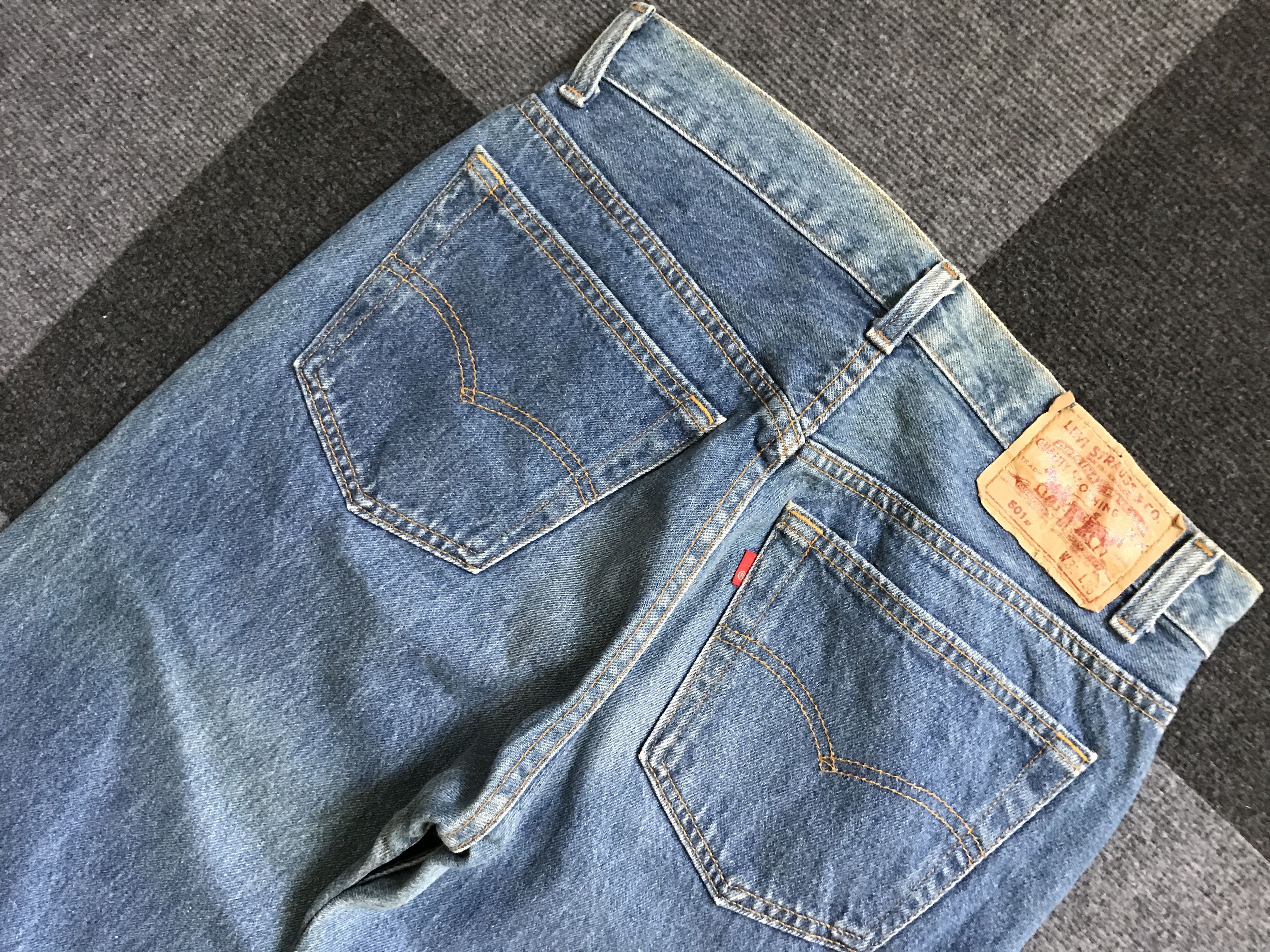 Levi's VLEV82 - Vintage Levis 501 Blue Wash Jeans Size US 29 - 9 Thumbnail