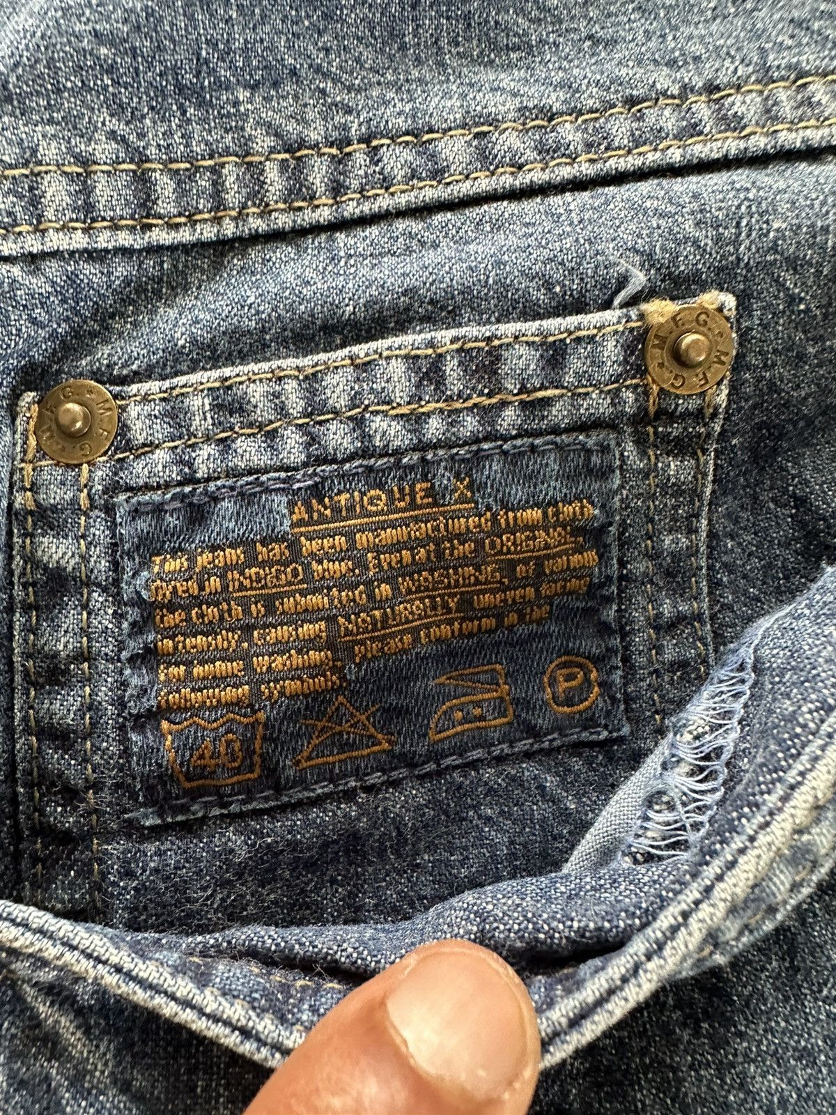 Marithe + Francois Girbaud 1980s Marithe Francois Girbaud Antique X indigo blue jeans Size US 34 / EU 50 - 5 Thumbnail