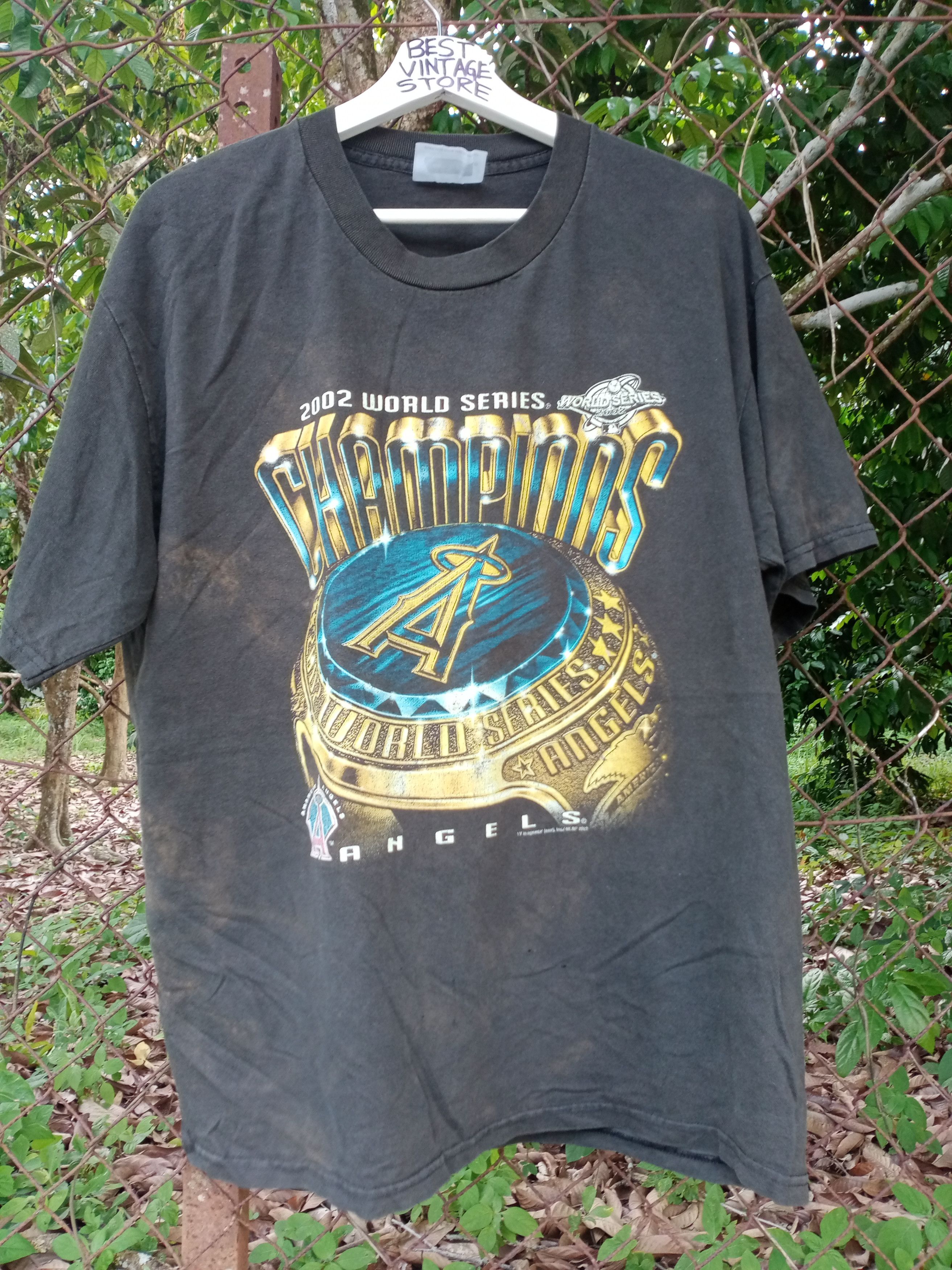 MLB Vintage Anaheim Angels Champion World Series 2002 TShirt Size US L / EU 52-54 / 3 - 1 Thumbnail
