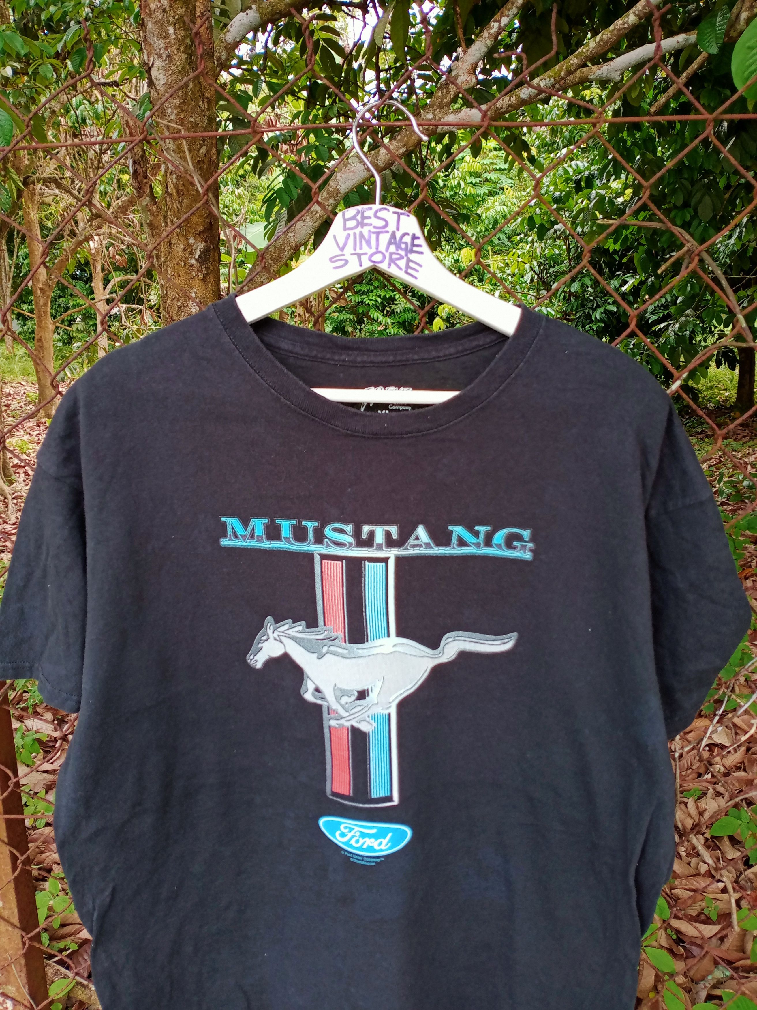 Mustang Vintage Ford Mustang t shirt Size US L / EU 52-54 / 3 - 1 Thumbnail