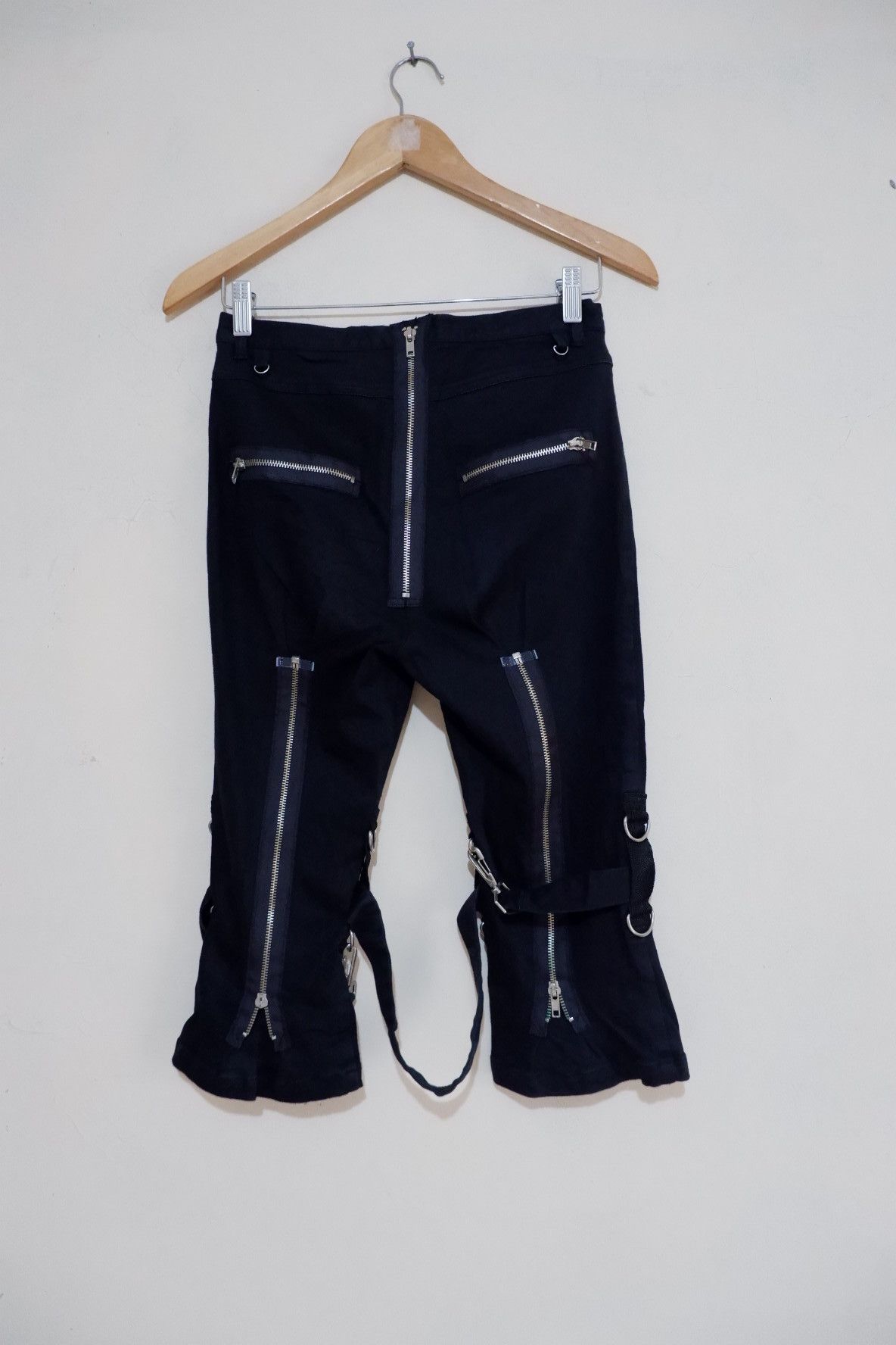 20471120 Here There Bondage Punk Short 7/8 Pants Size US 28 / EU 44 - 2 Thumbnail
